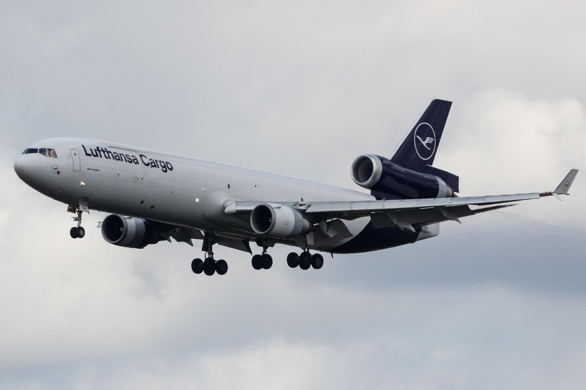 Frankfurt Airport: Lufthansa Cargo (/ GEC) |  McDonnell Douglas MD-11F MD11 | D-ALCA | MSN 48781