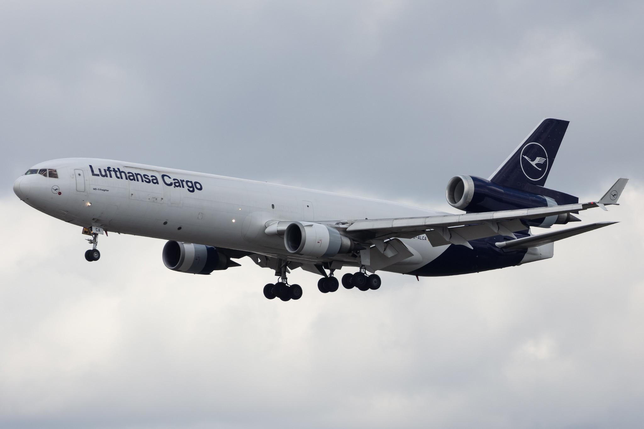 Frankfurt Airport: Lufthansa Cargo (/ GEC) |  McDonnell Douglas MD-11F MD11 | D-ALCA | MSN 48781
