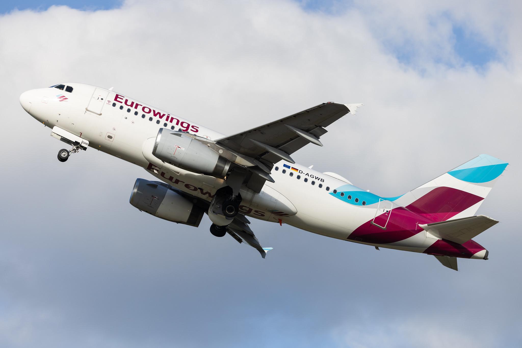 Hamburg Airport: Eurowings (EW / EWG) | Airbus A319-132 A319 | D-AGWB | MSN 2833