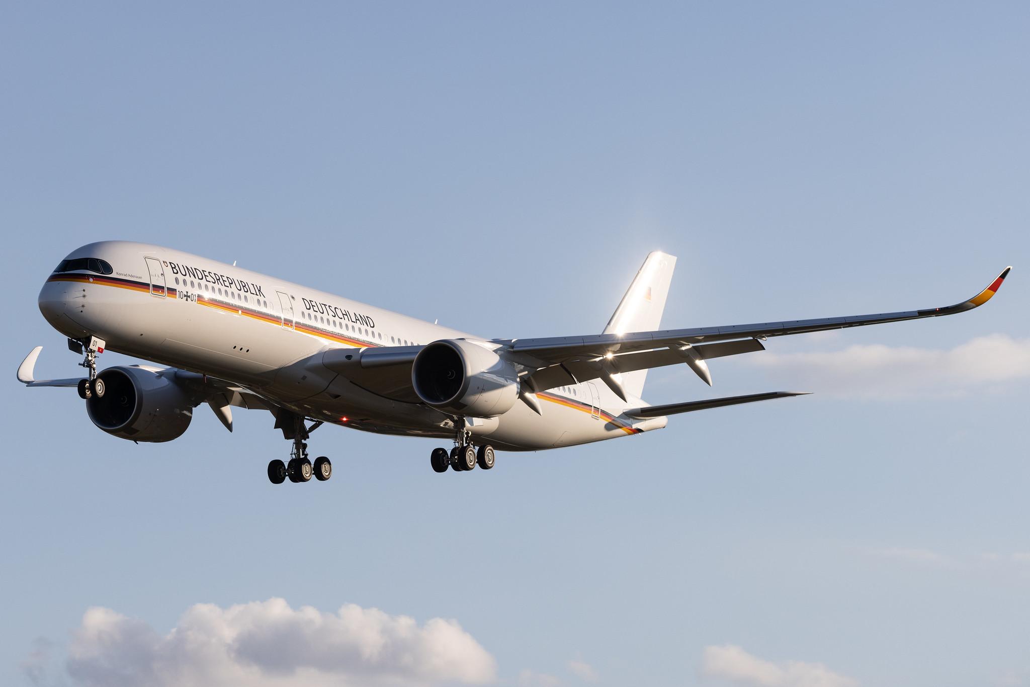 Hamburg Airport: German Air Force (/ GAF) | Airbus A350-941CJ A359 | D-AGVT | MSN 468