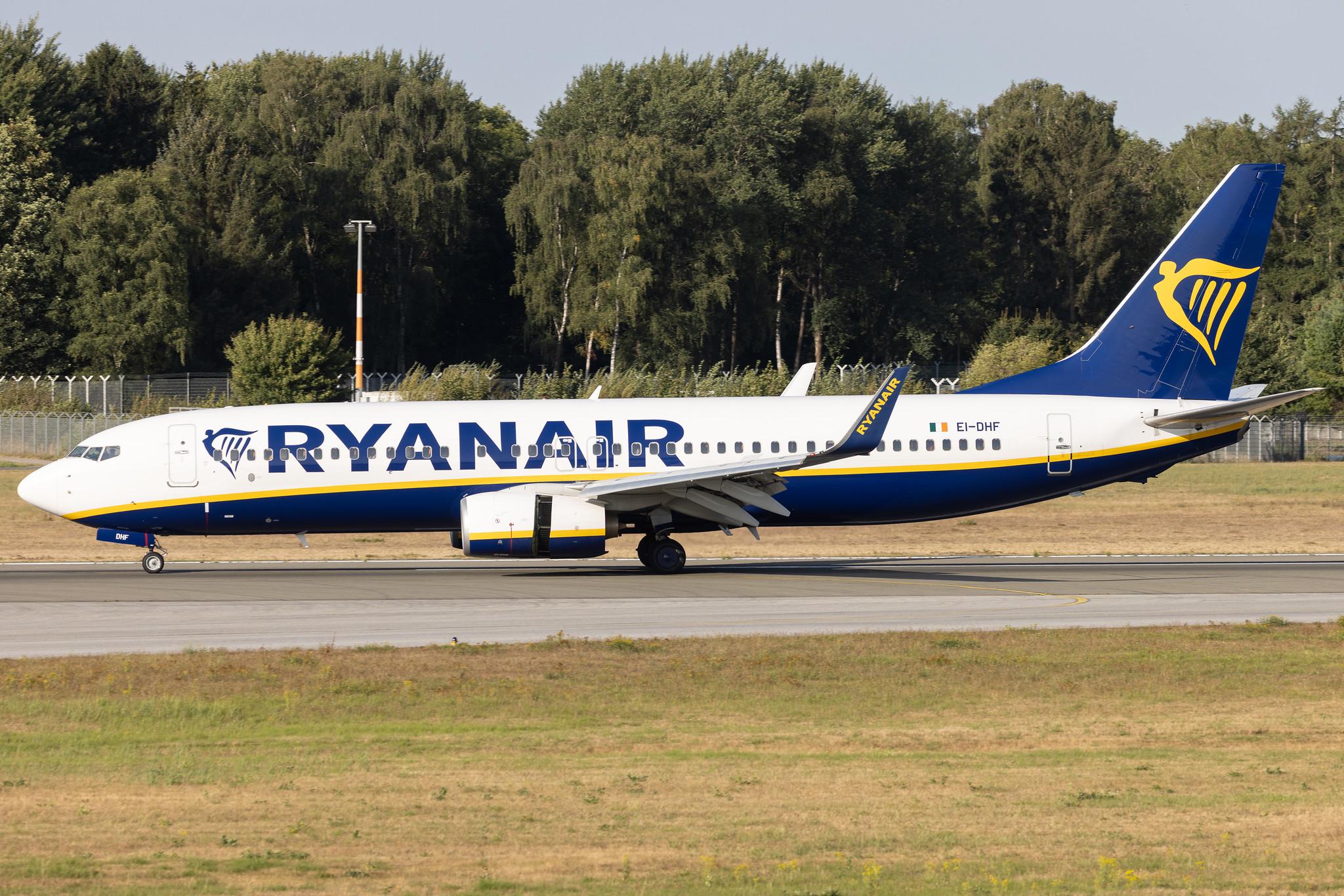 Hamburg Airport: Ryanair (FR / RYR) | Boeing 737-8AS B738 | EI-DHF | MSN 33575