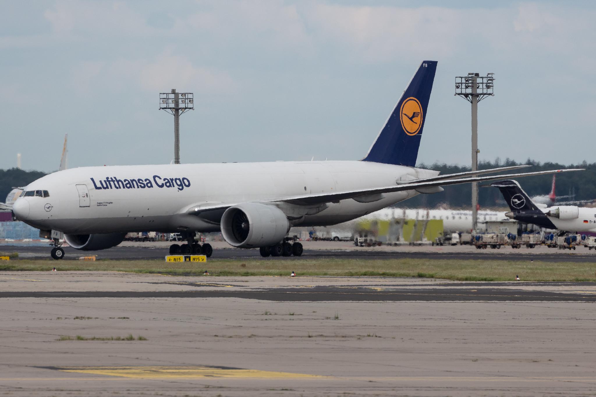 Frankfurt Airport: Lufthansa Cargo (/ GEC) |  Boeing 777-FBT B77L | D-ALFB | MSN 41675
