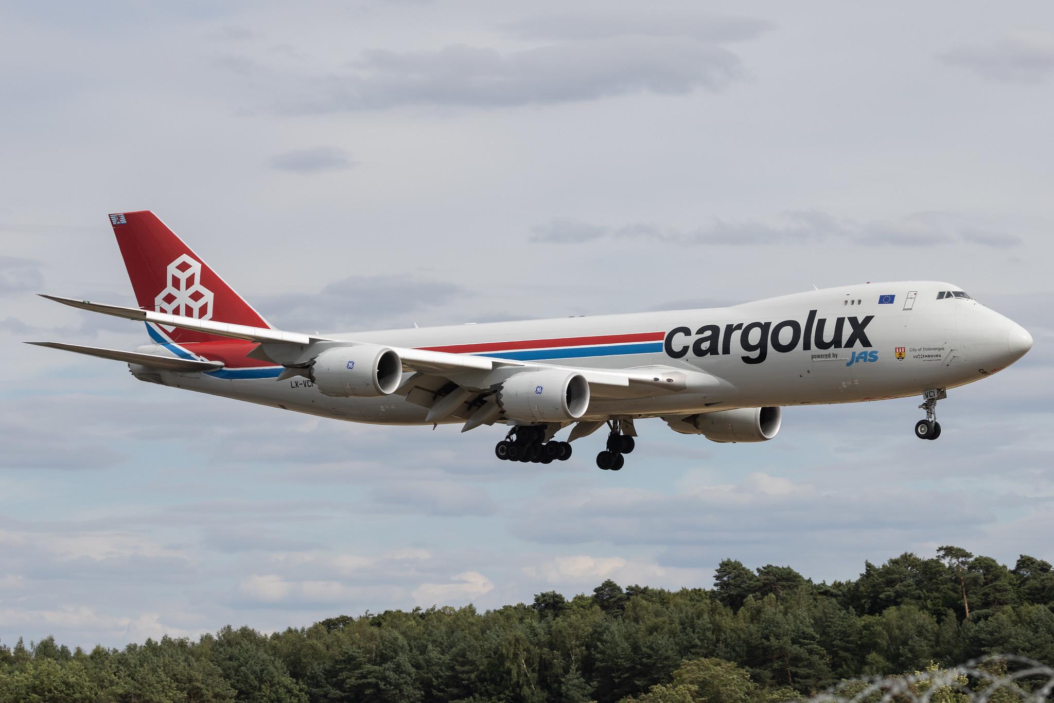 Luxembourg Findel Airport: Cargolux (CV / CLX) | Boeing 747-8R7F B748 | LX-VCI | MSN 35822