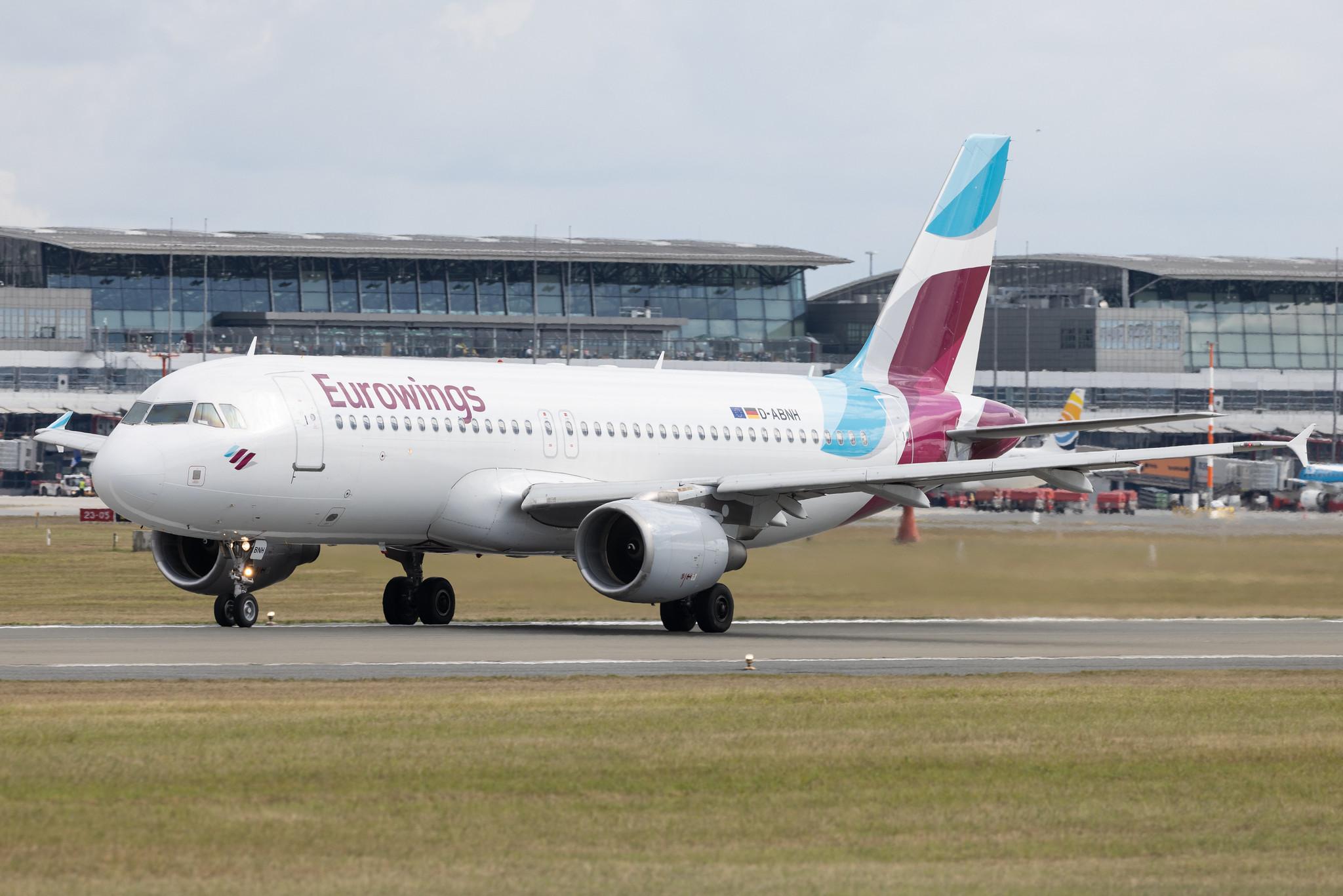 Hamburg Airport: Eurowings (EW / EWG) |  Airbus A320-214 A320 | D-ABNH | MSN 1775