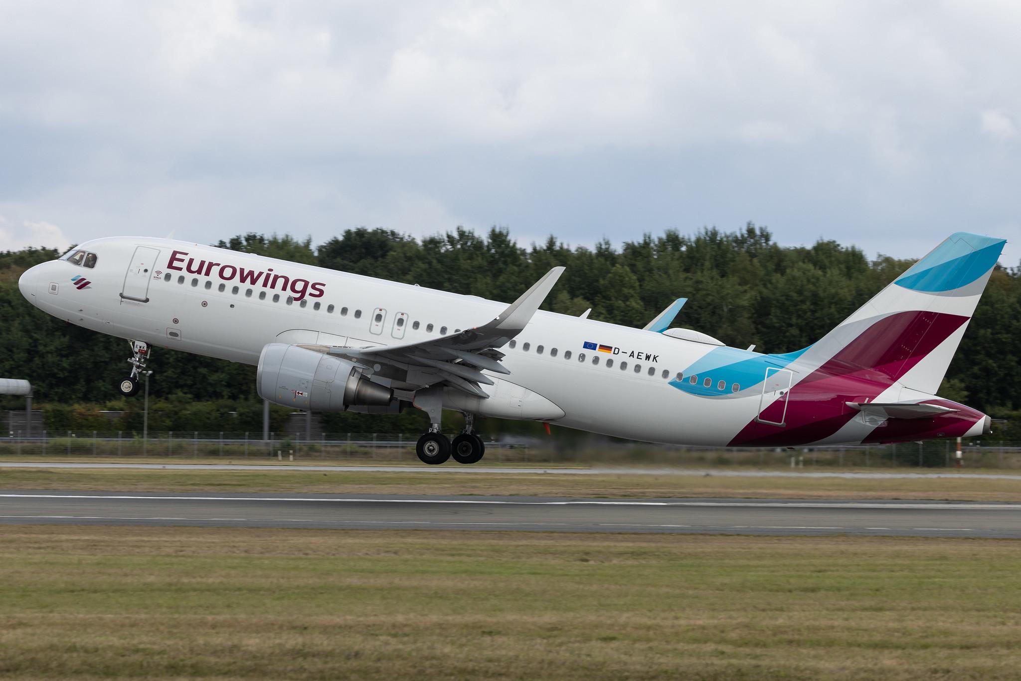 Hamburg Airport: Eurowings (EW / EWG) | Airbus A320-214 A320 | D-AEWK | MSN 7261