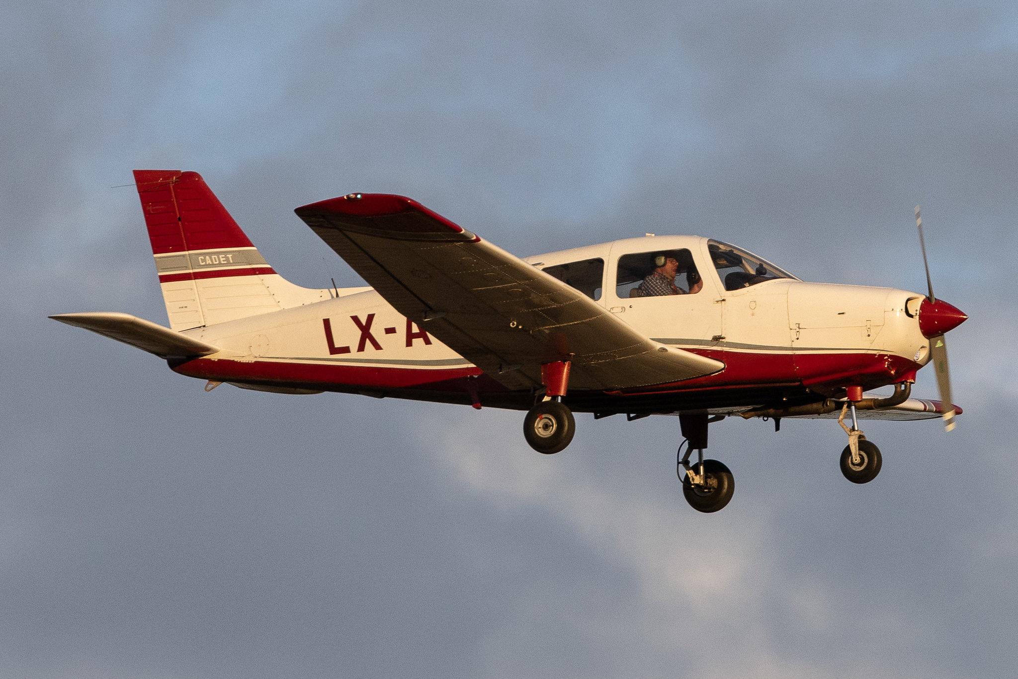 Luxembourg Findel Airport: Private owner | Piper PA-28 161 Cadet P28A | LX-AVO | MSN 2841346