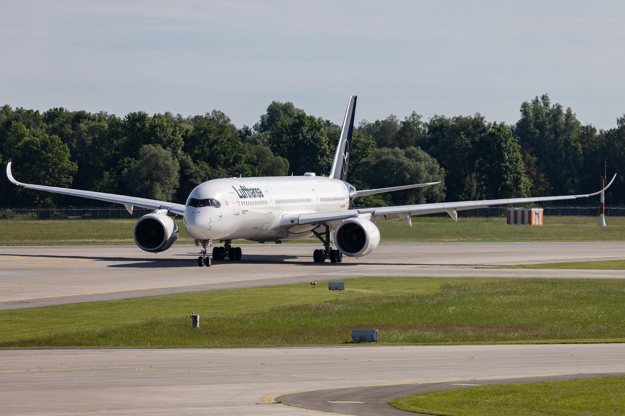 Munich Airport: Lufthansa (LH / DLH) | Airbus A350-941 A359 | D-AIXK | MSN 212