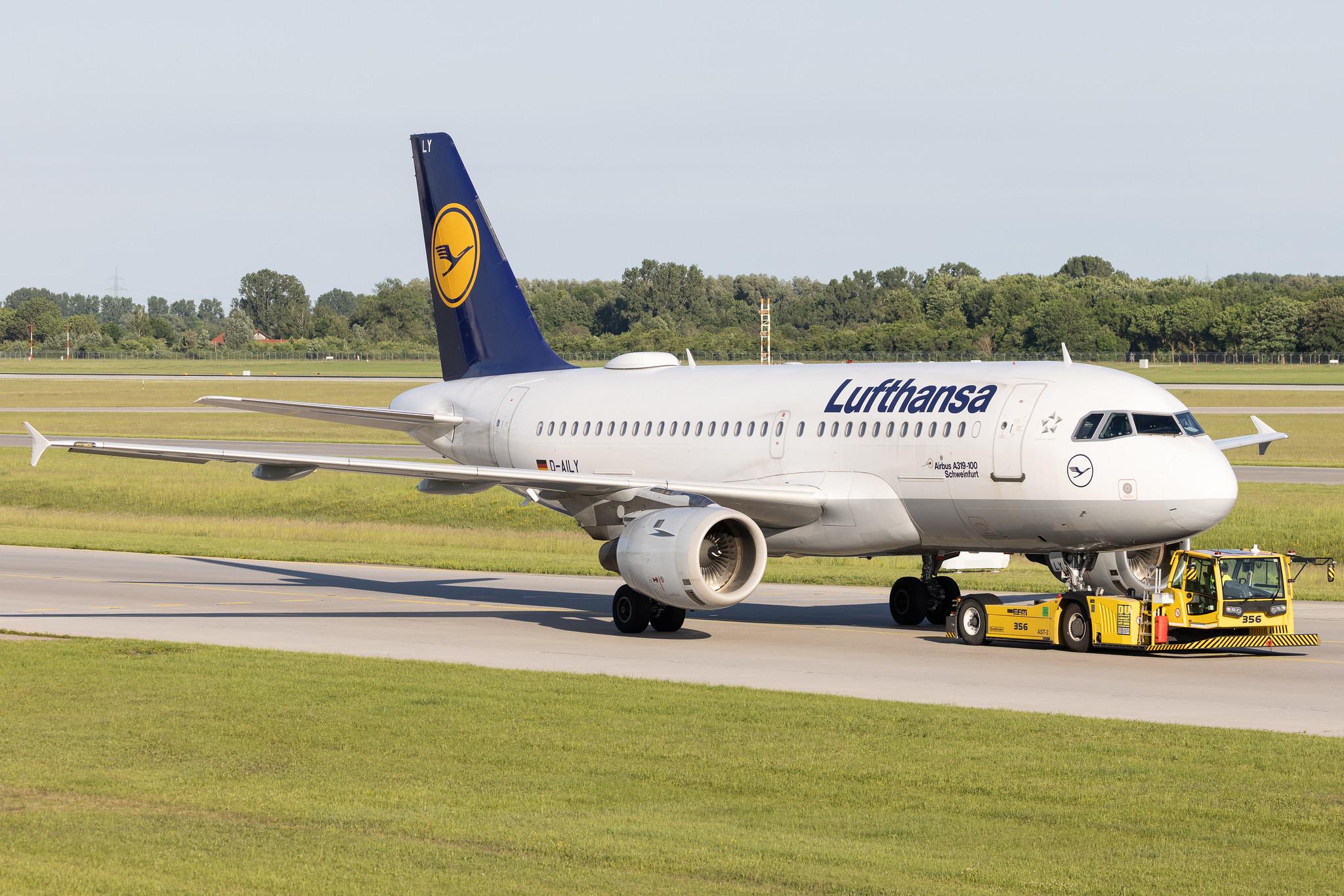 Munich Airport: Lufthansa (LH / DLH) | Airbus A319-114 A319 | D-AILY | MSN 0875