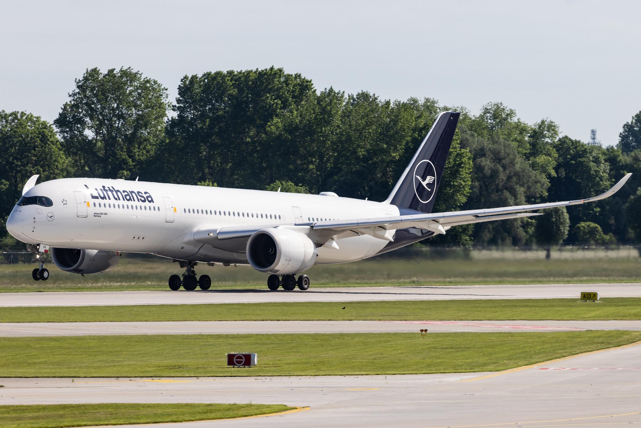 Munich Airport: Lufthansa (LH / DLH) | Airbus A350-941 A359 | D-AIXA | MSN 074