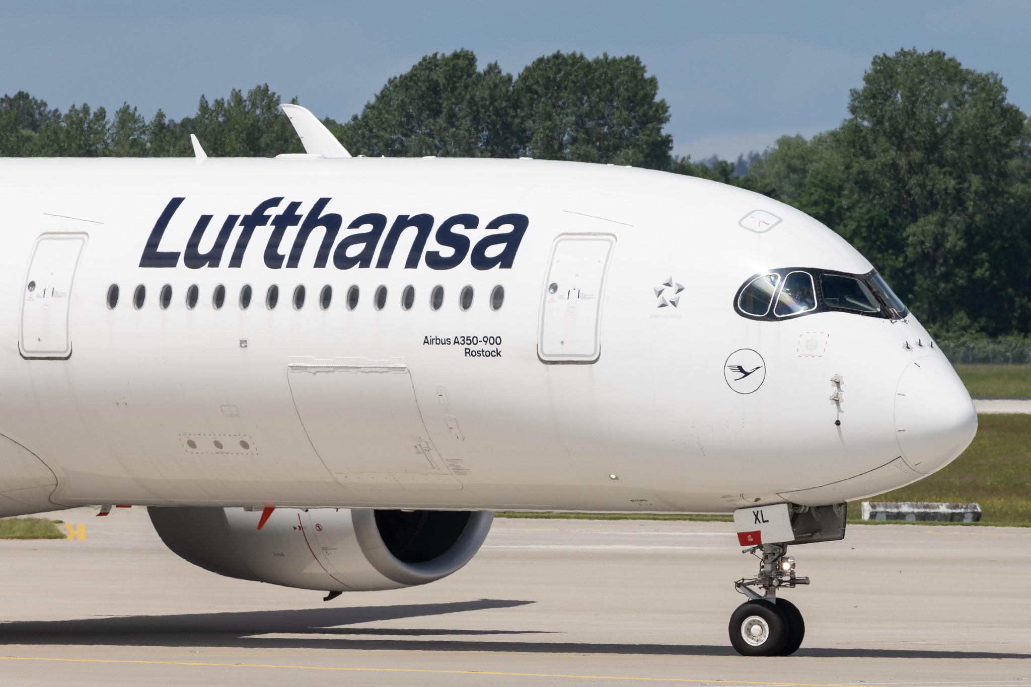Munich Airport: Lufthansa (LH / DLH) | Airbus A350-941 A359 | D-AIXL | MSN 255