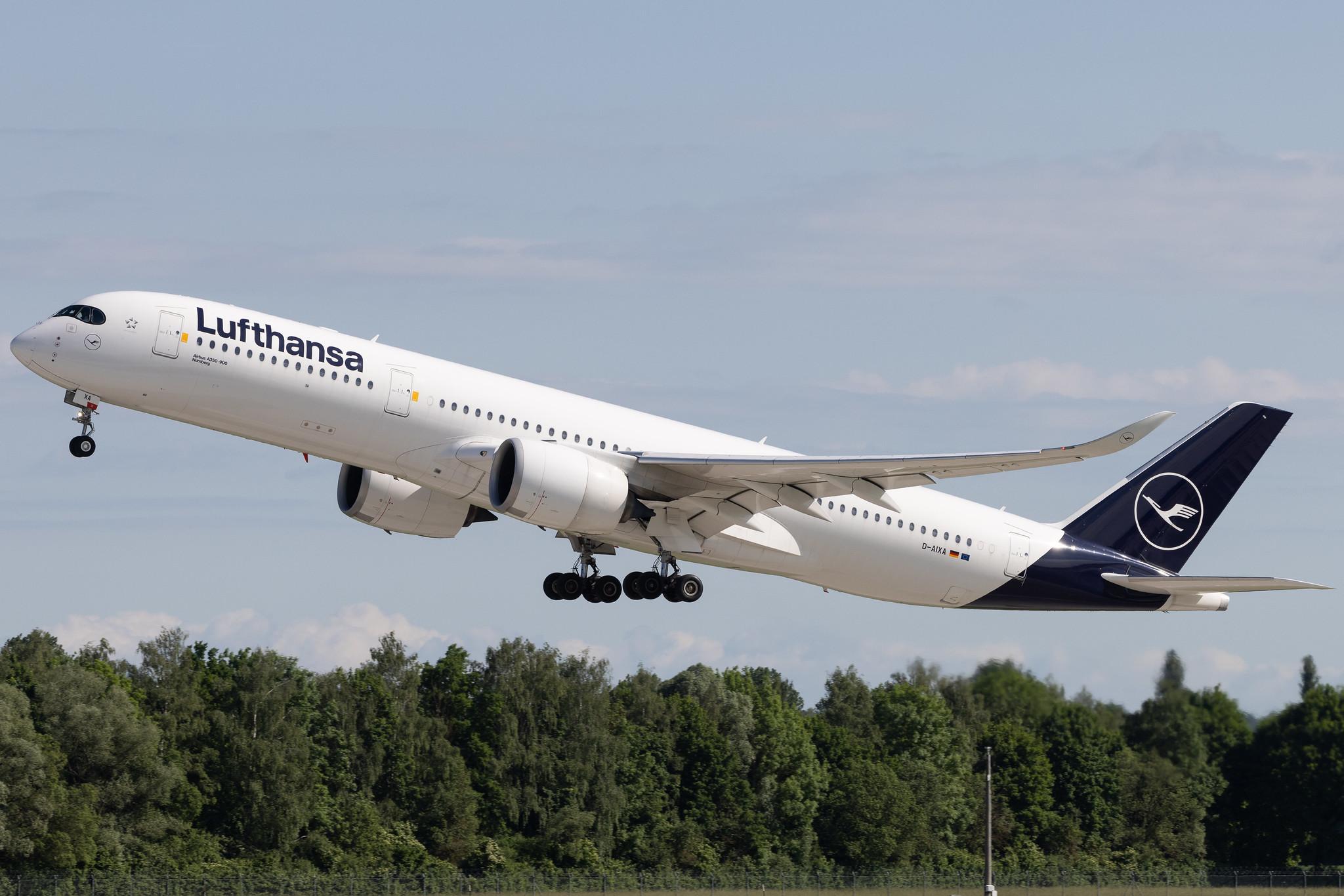 Munich Airport: Lufthansa (LH / DLH) | Airbus A350-941 A359 | D-AIXA | MSN 074