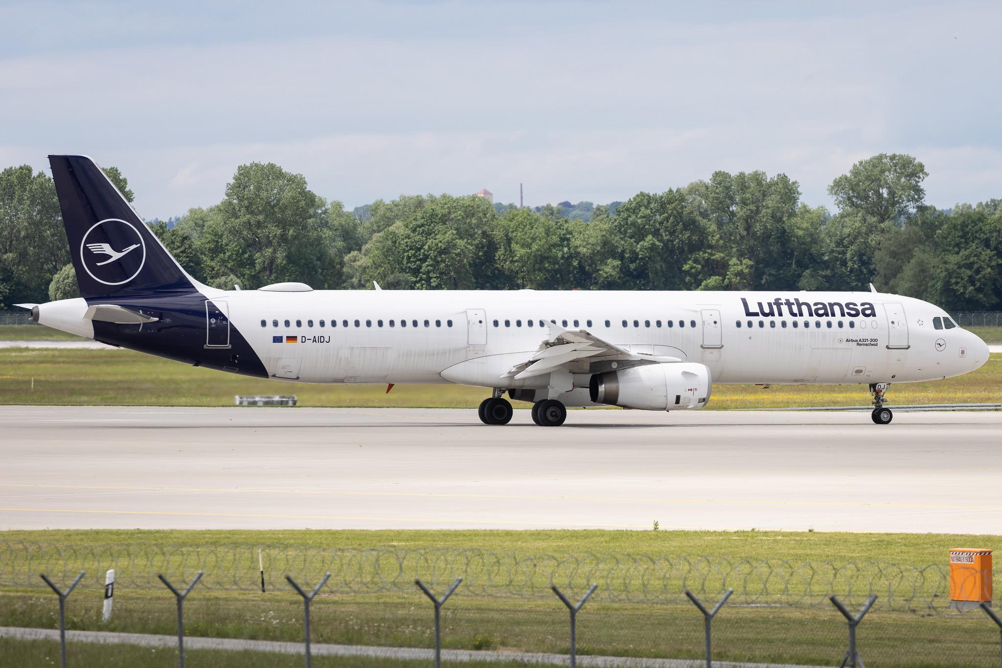 Munich Airport: Lufthansa (LH / DLH) | Airbus A321-231 A321 | D-AIDJ | MSN 4792