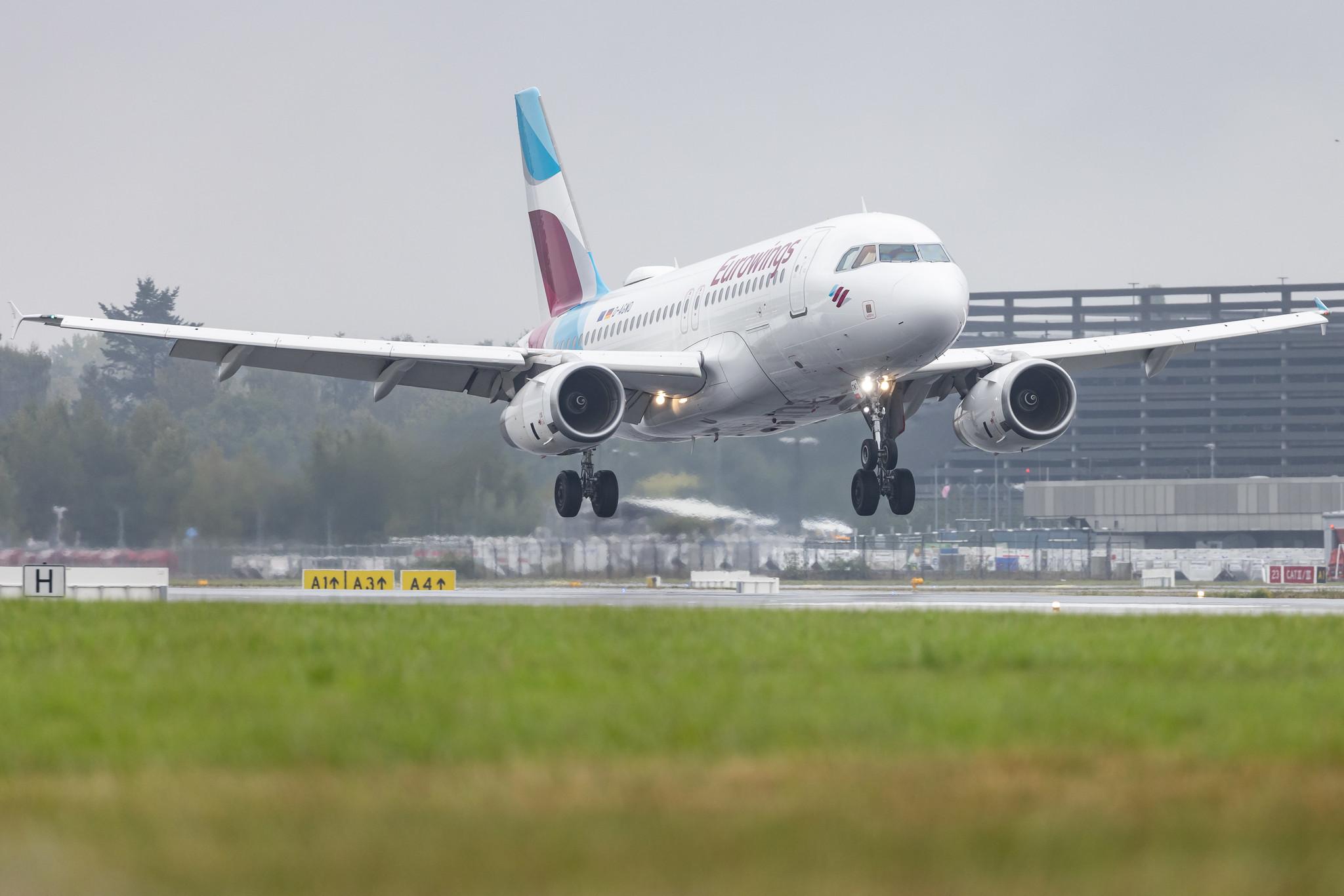 Hamburg Airport: Eurowings (EW / EWG) | Airbus A319-132 A319 | D-AGWD | MSN 3011