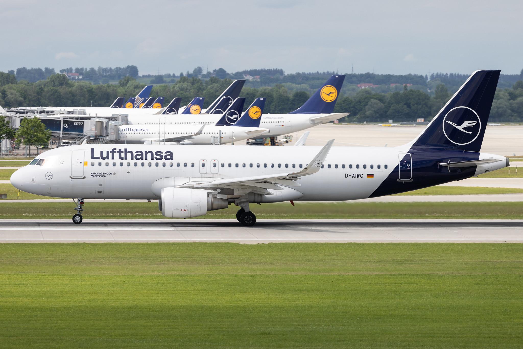 Munich Airport: Lufthansa (LH / DLH) | Airbus A320-214 A320 | D-AIWC | MSN 8667