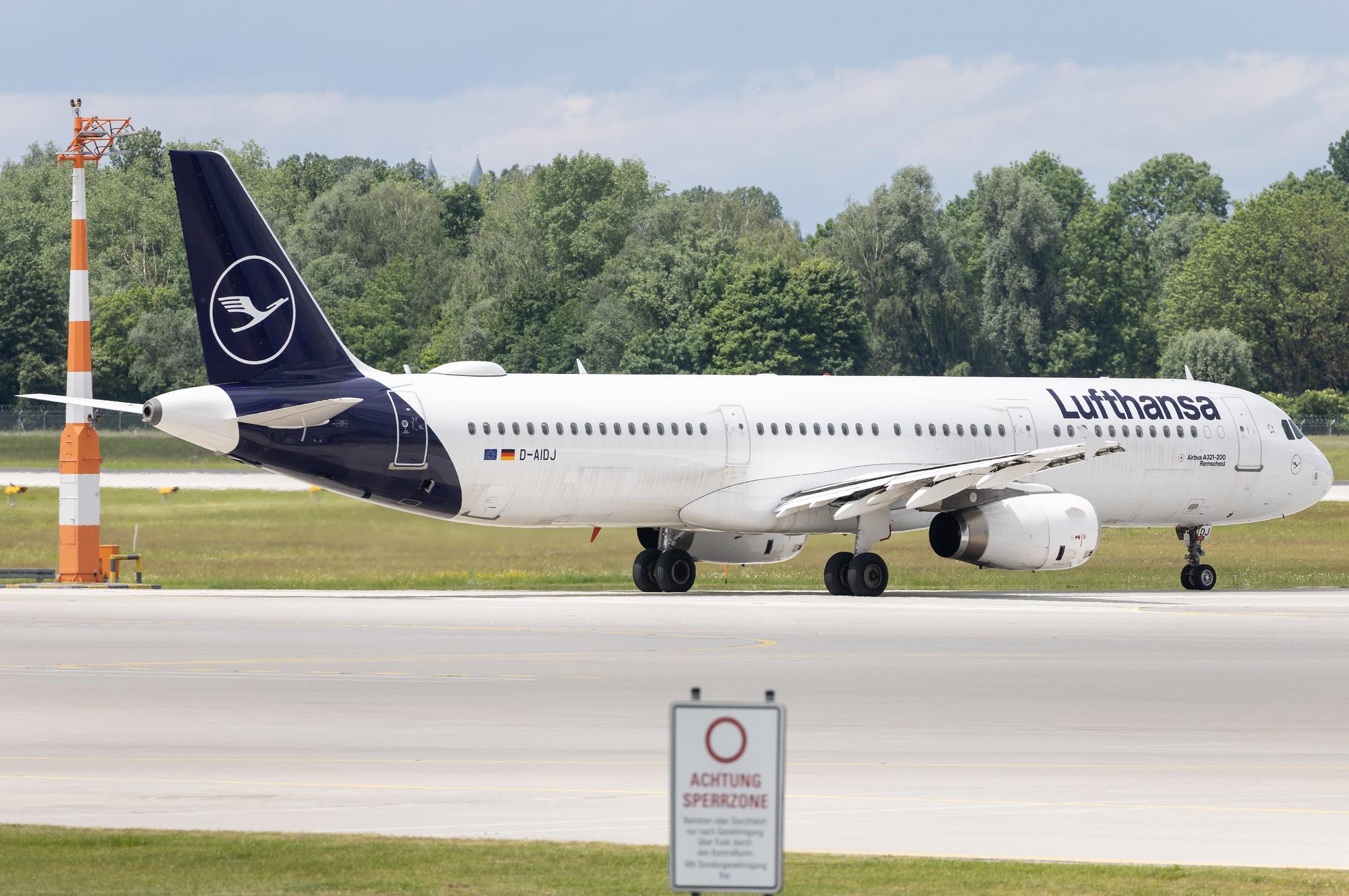 Munich Airport: Lufthansa (LH / DLH) | Airbus A321-231 A321 | D-AIDJ | MSN 4792