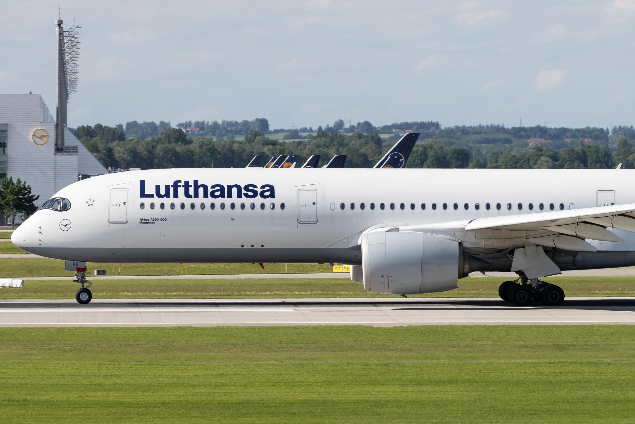 Munich Airport: Lufthansa (LH / DLH) | Airbus A350-941 A359 | D-AIXG | MSN 174