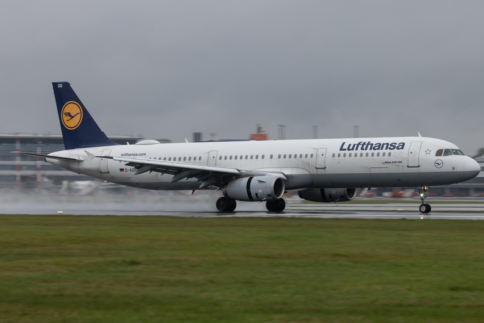 Hamburg Airport: Lufthansa (LH / DLH) | Airbus A321-231 A321 | D-AIDQ | MSN 5028