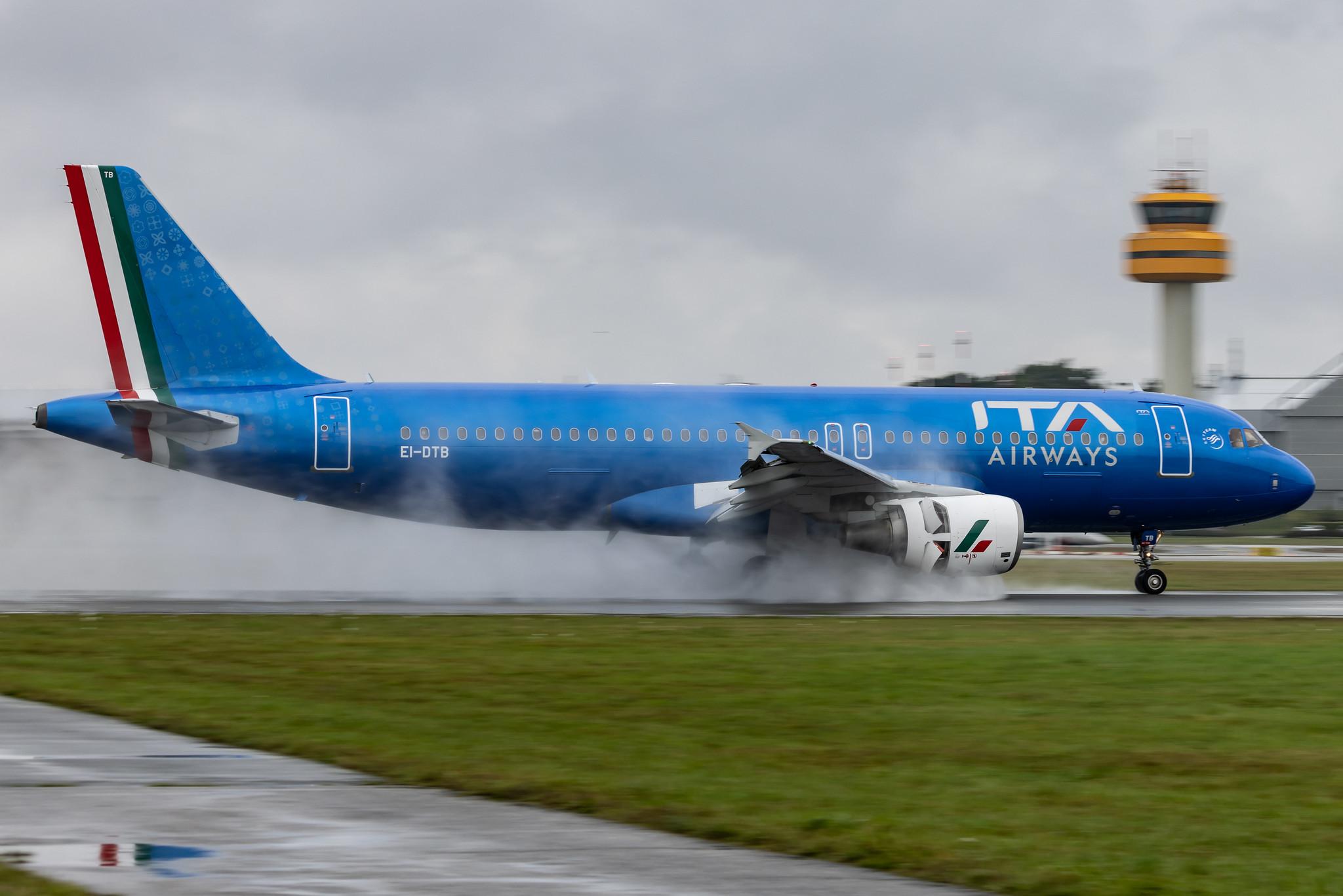 Hamburg Airport: ITA Airways (AZ / ITY) | Operator: Italia Trasporto Aereo | Airbus A320-216 A320 | EI-DTB | MSN 03815