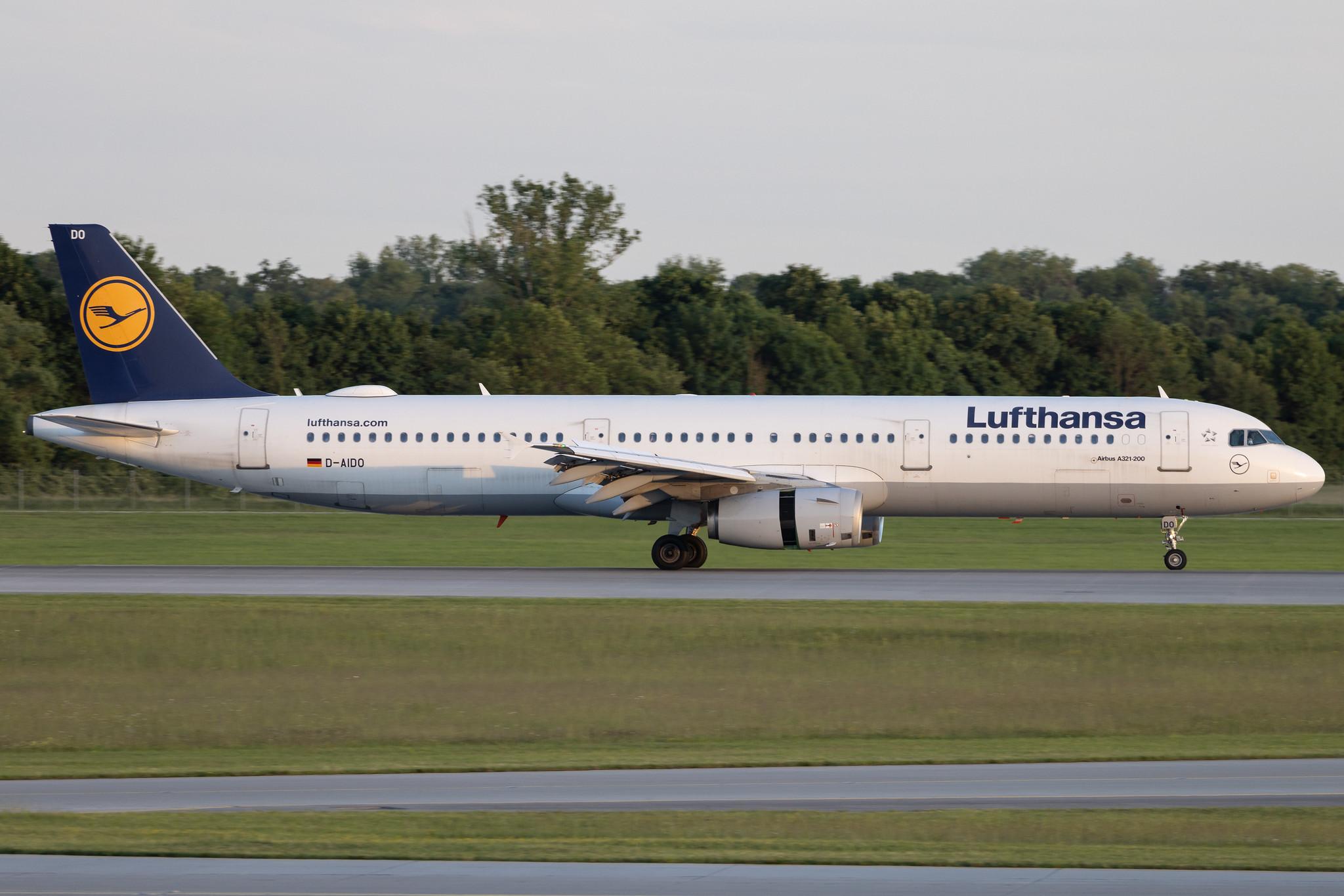 Munich Airport: Lufthansa (LH / DLH) | Airbus A321-231 A321 | D-AIDO | MSN 4994