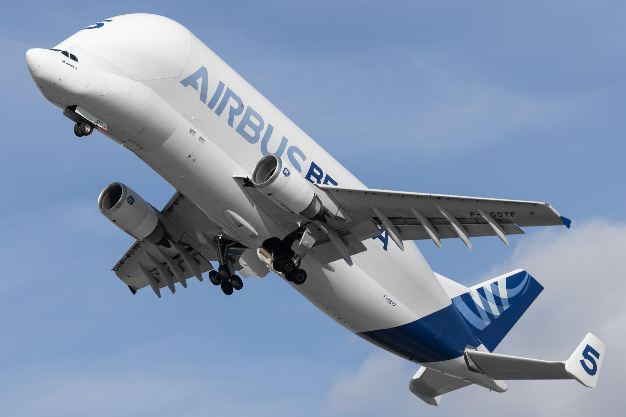 Hamburg Finkenwerder: Airbus Transport International (4Y / BGA) | Airbus A300-608ST Beluga A3ST | F-GSTF | MSN 796