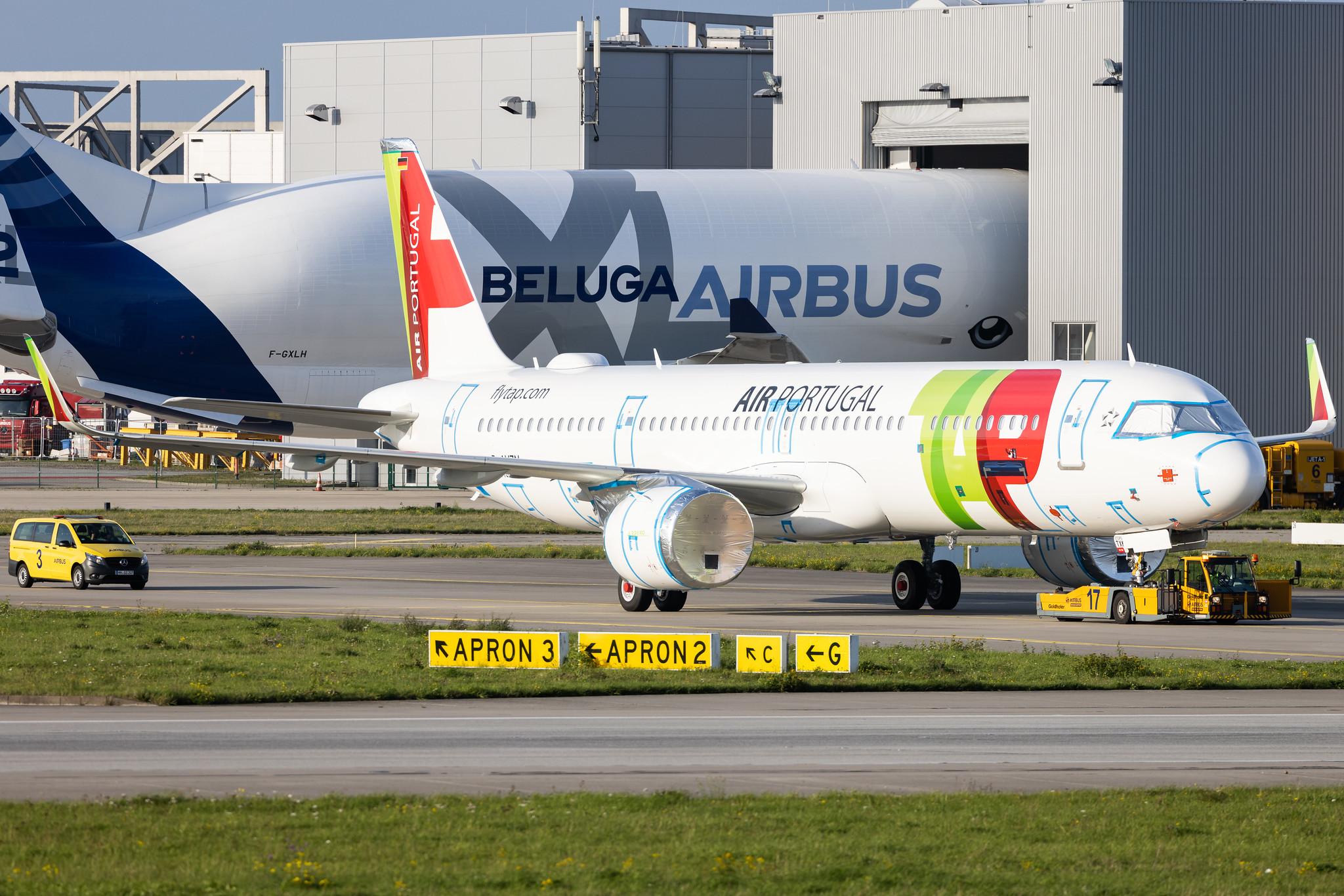 Hamburg Finkenwerder: TAP - Air Portugal (TP / TAP) | Airbus A321-251NX/LR A21N | D-AVZN | CS-TXK | MSN 11051
