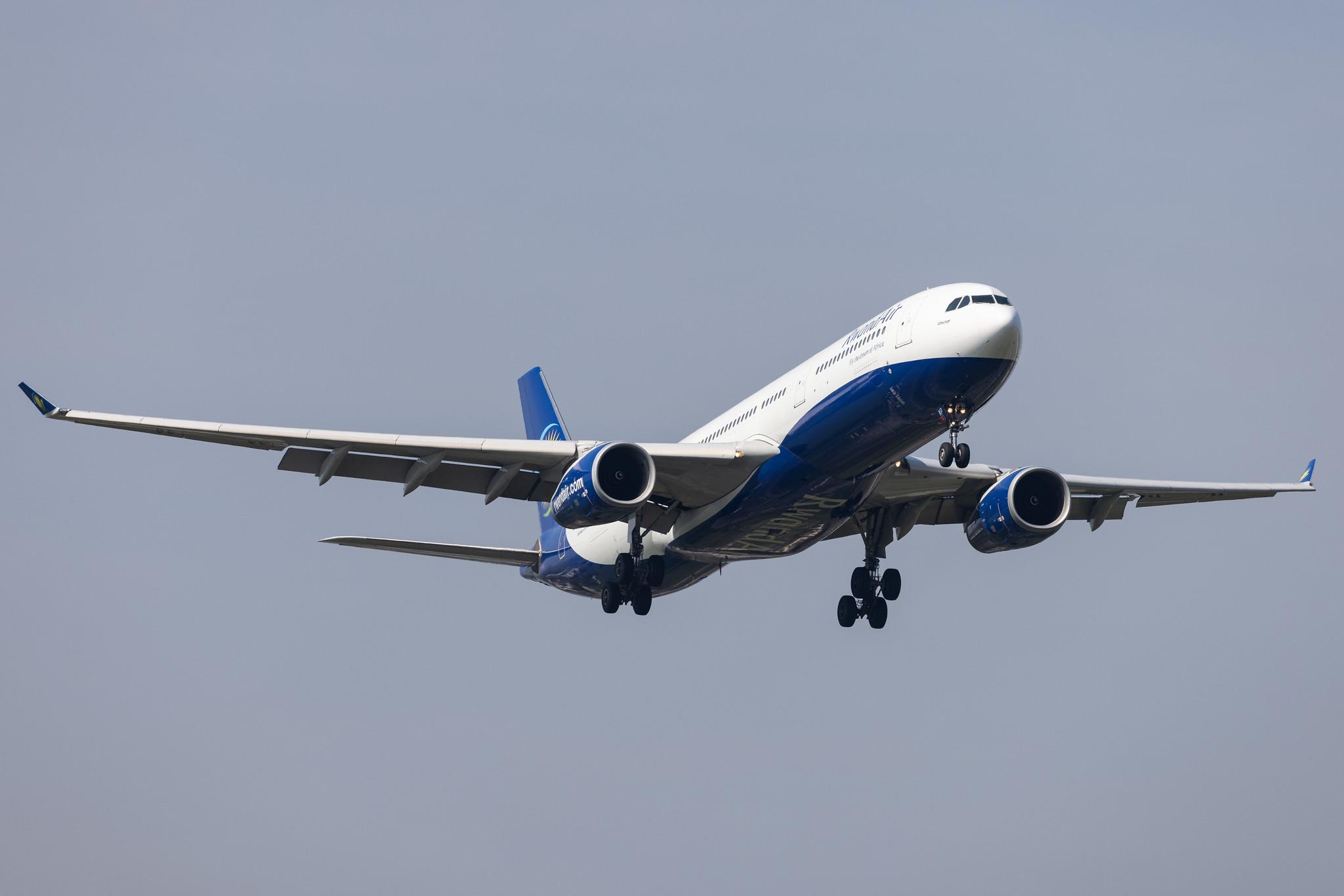 London Heathrow: RwandAir (WB / RWD) |  Airbus A330-343 A333 | 9XR-WP | MSN 1759