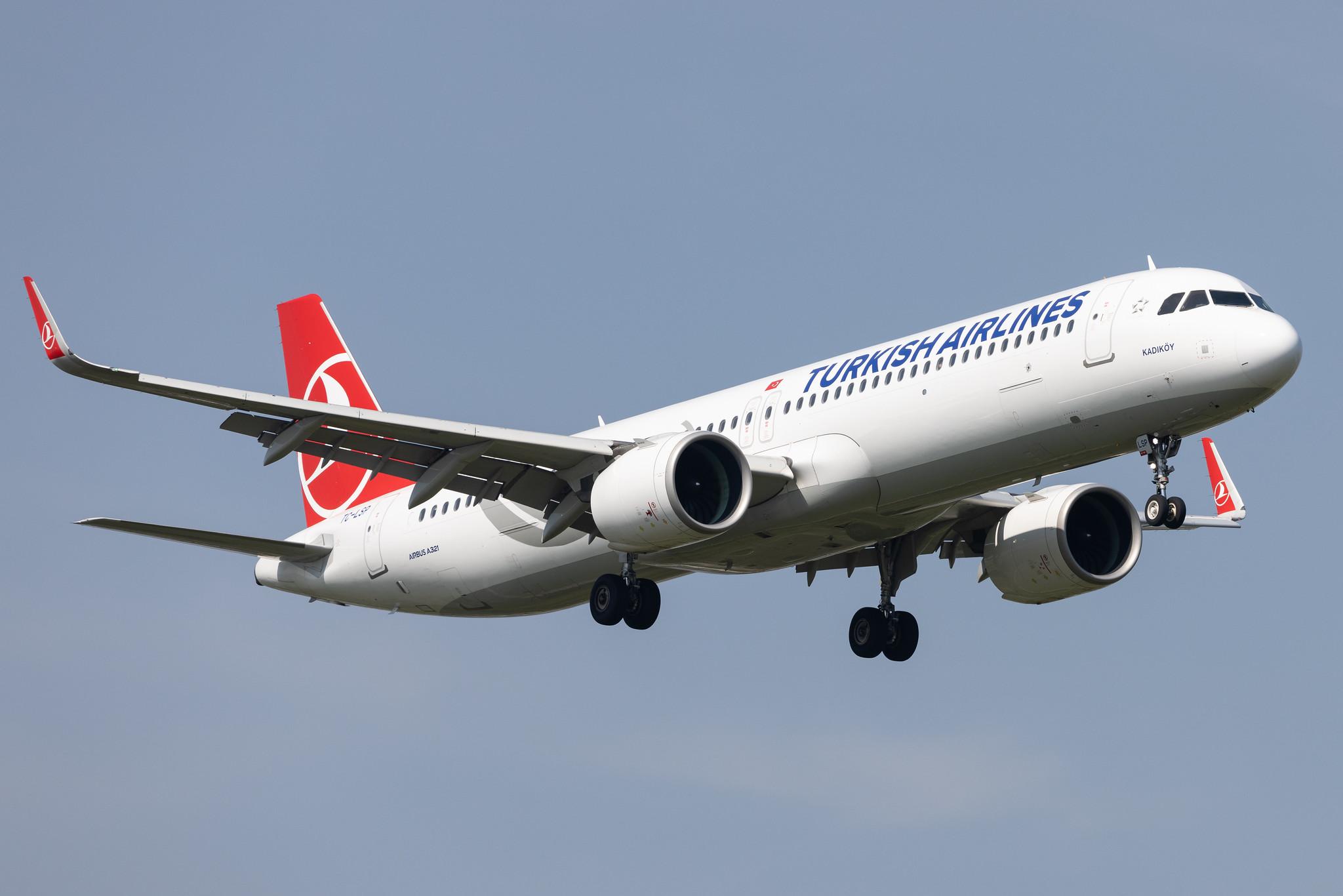 London Heathrow: Turkish Airlines (TK / THY) |  Airbus A321-271NX A21N | TC-LSP | MSN 9109