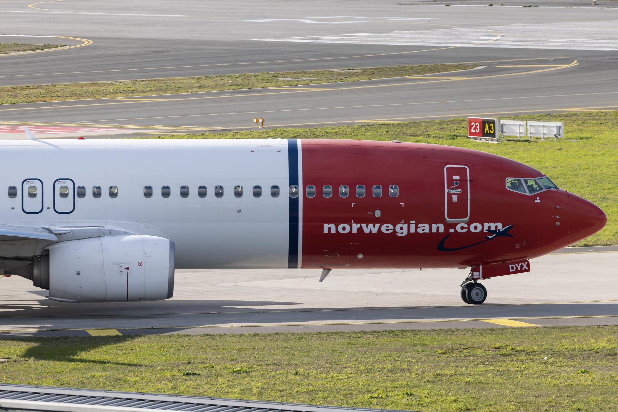 Hamburg Airport: Norwegian (DY / NAX) | Operator: Norwegian Air Shuttle AOC | Boeing 737-8JP B738 | LN-DYX | MSN 39011