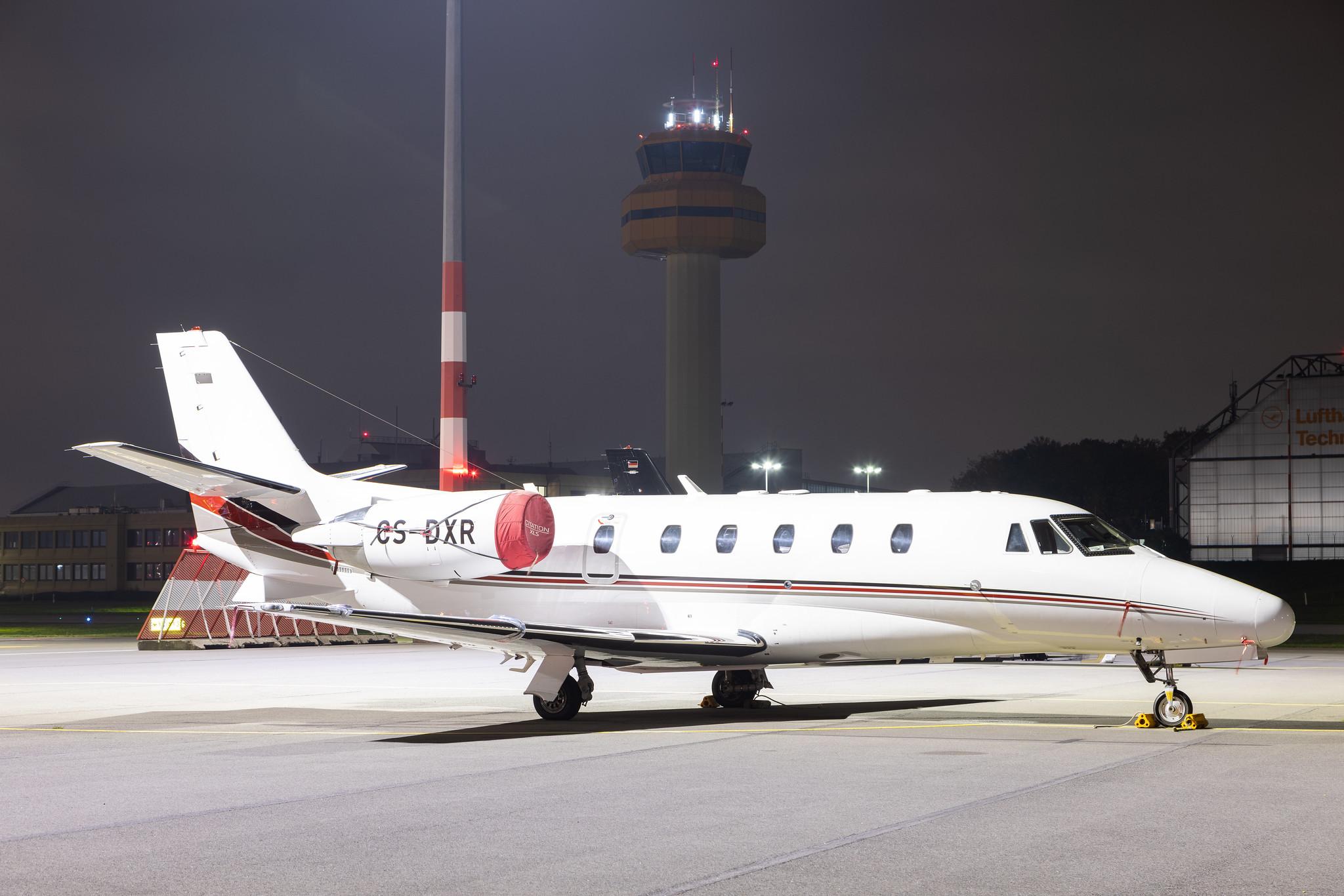Hamburg Airport: Netjets Europe (/ NJE) | Operator: NetJets Europe | Cessna 560XLS Citation Excel C56X | CS-DXR | MSN 560-5748