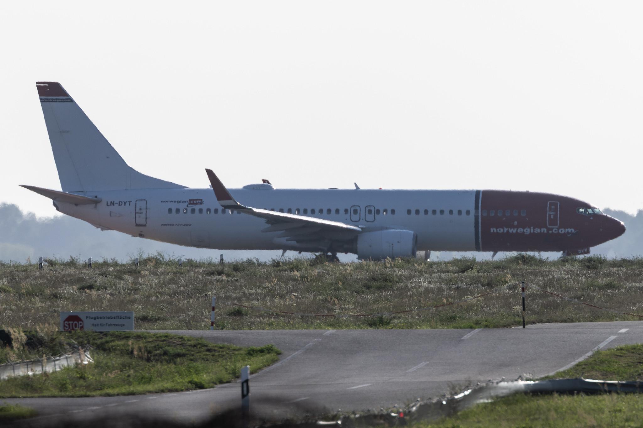 Flughafen Berlin Brandenburg: Norwegian (DY / NOZ) | Operator: Norwegian Air Shuttle AOC | Boeing 737-8JP B738 | LN-DYT | MSN 39048