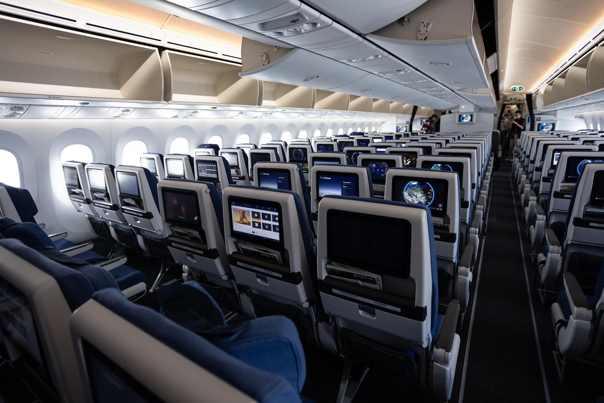 Munich Airport: Lufthansa (LH / DLH) | Boeing 787-9 Dreamliner B789 | D-ABPA | MSN 62730