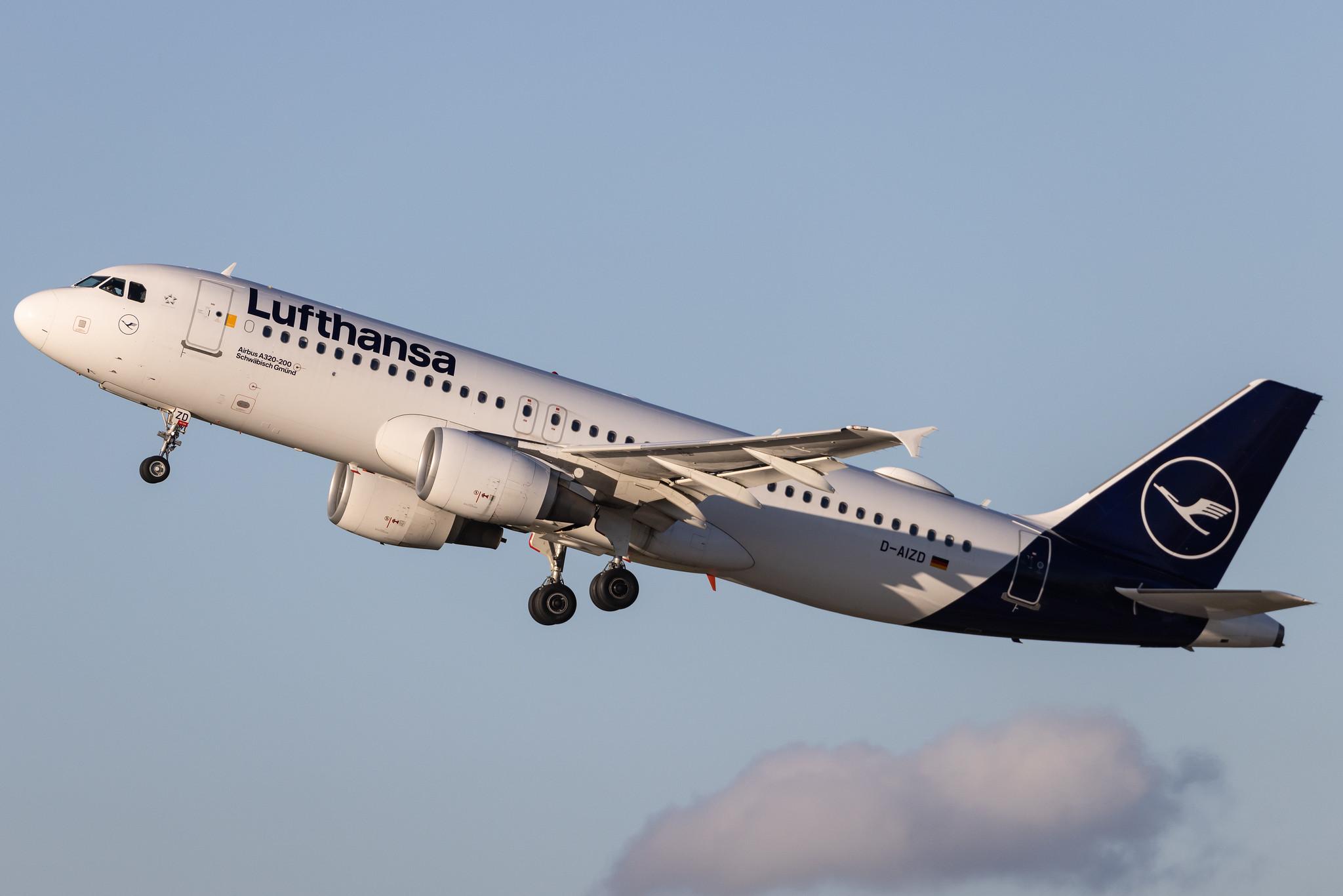 Munich Airport: Lufthansa (LH / DLH) | Airbus A320-214 A320 | D-AIZD | MSN 4191