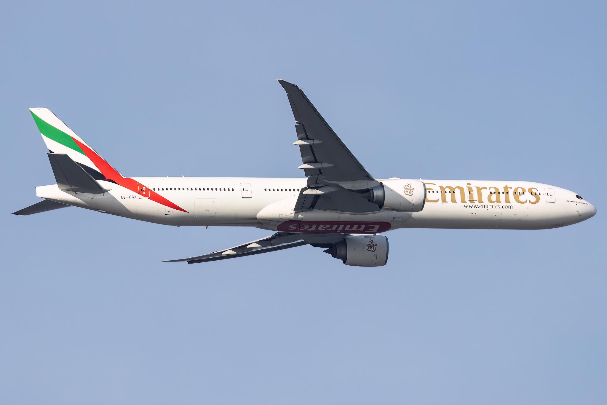 Hamburg Finkenwerder: TAP Express (TP / TAP) | Operator: Portugalia Airlines |  Embraer E195AR E195 | CS-TTX | MSN 19000429