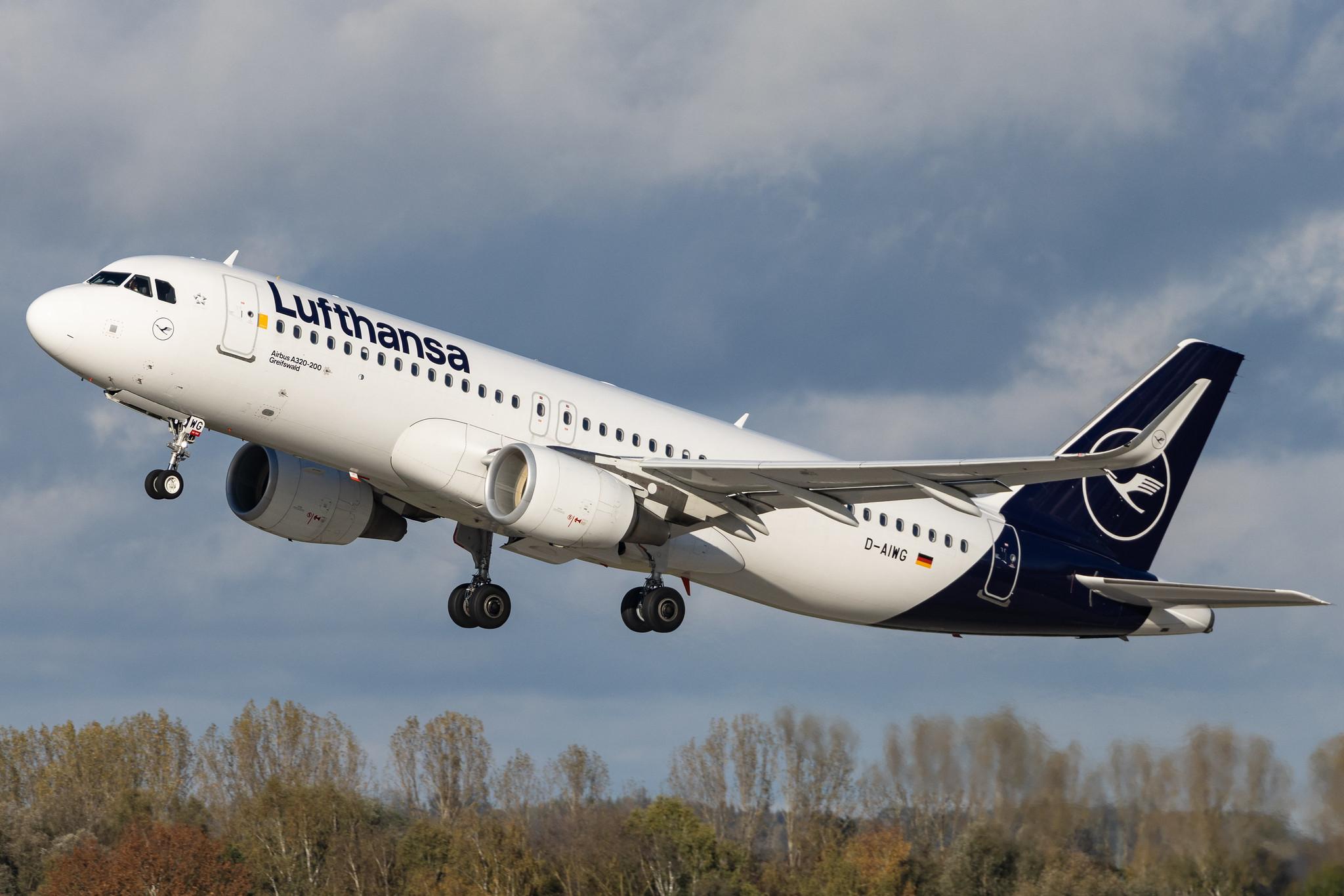 Munich Airport: Lufthansa (LH / DLH) | Airbus A320-214 A320 | D-AIWG | MSN 8902