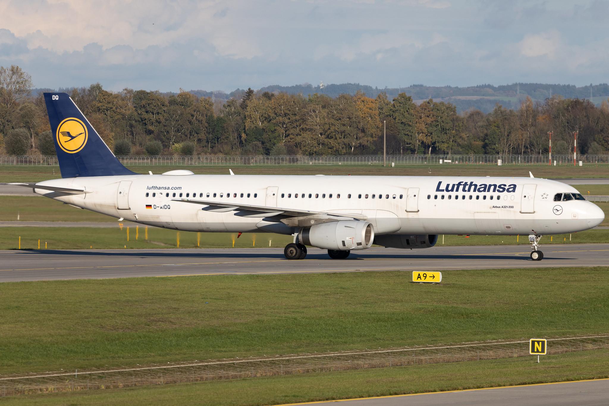 Munich Airport: Lufthansa (LH / DLH) | Airbus A321-231 A321 | D-AIDQ | MSN 5028