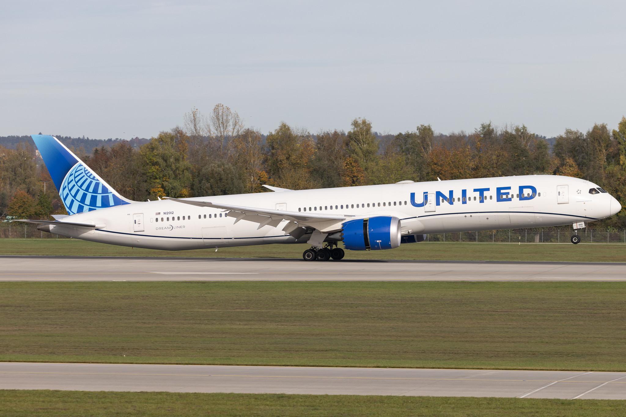 Munich Airport: United Airlines (UA / UAL) | Boeing 787-10 Dreamliner B78X | N12012 | MSN 60145