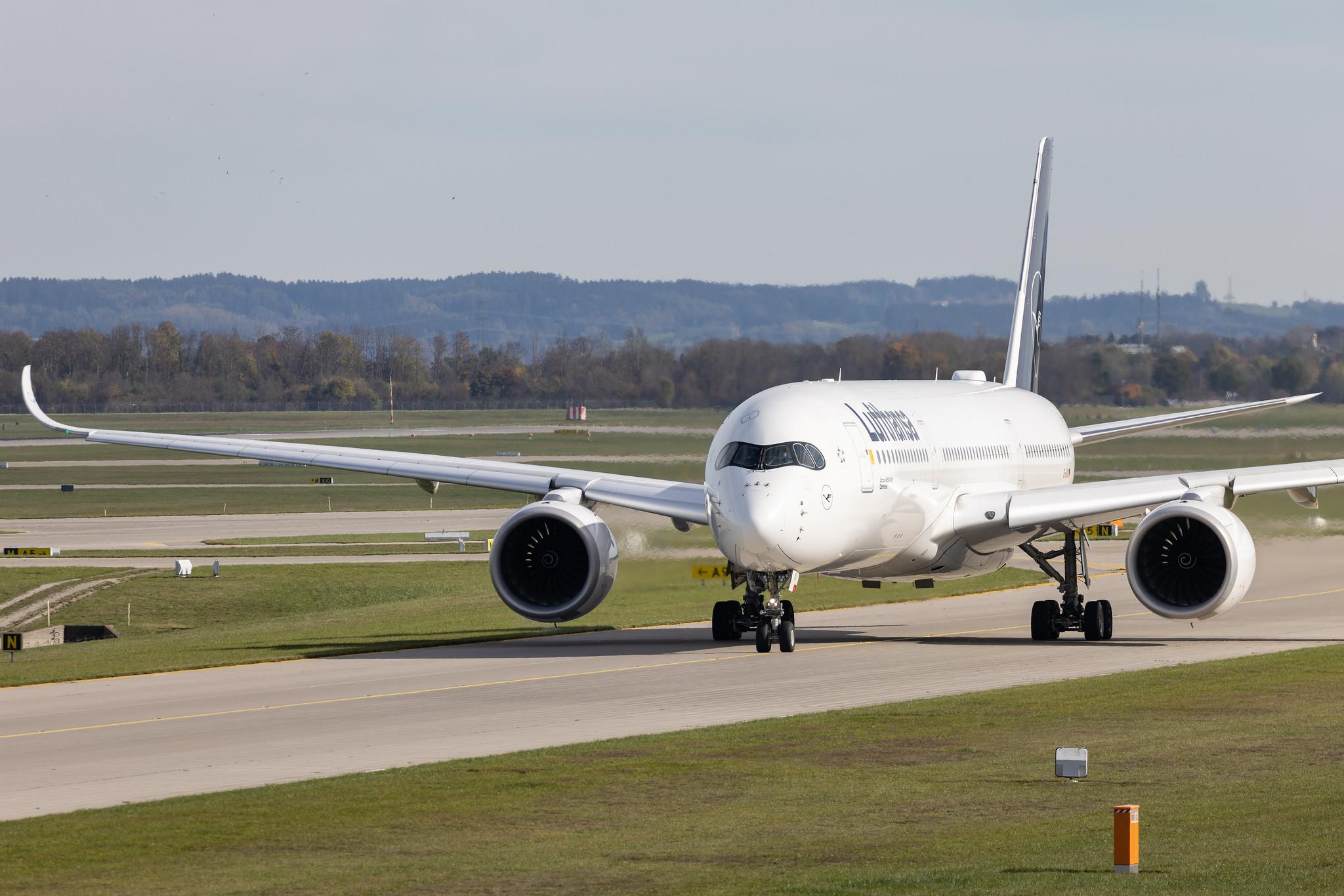 Munich Airport: Lufthansa (LH / DLH) | Airbus A350-941 A359 | D-AIXI | MSN 202