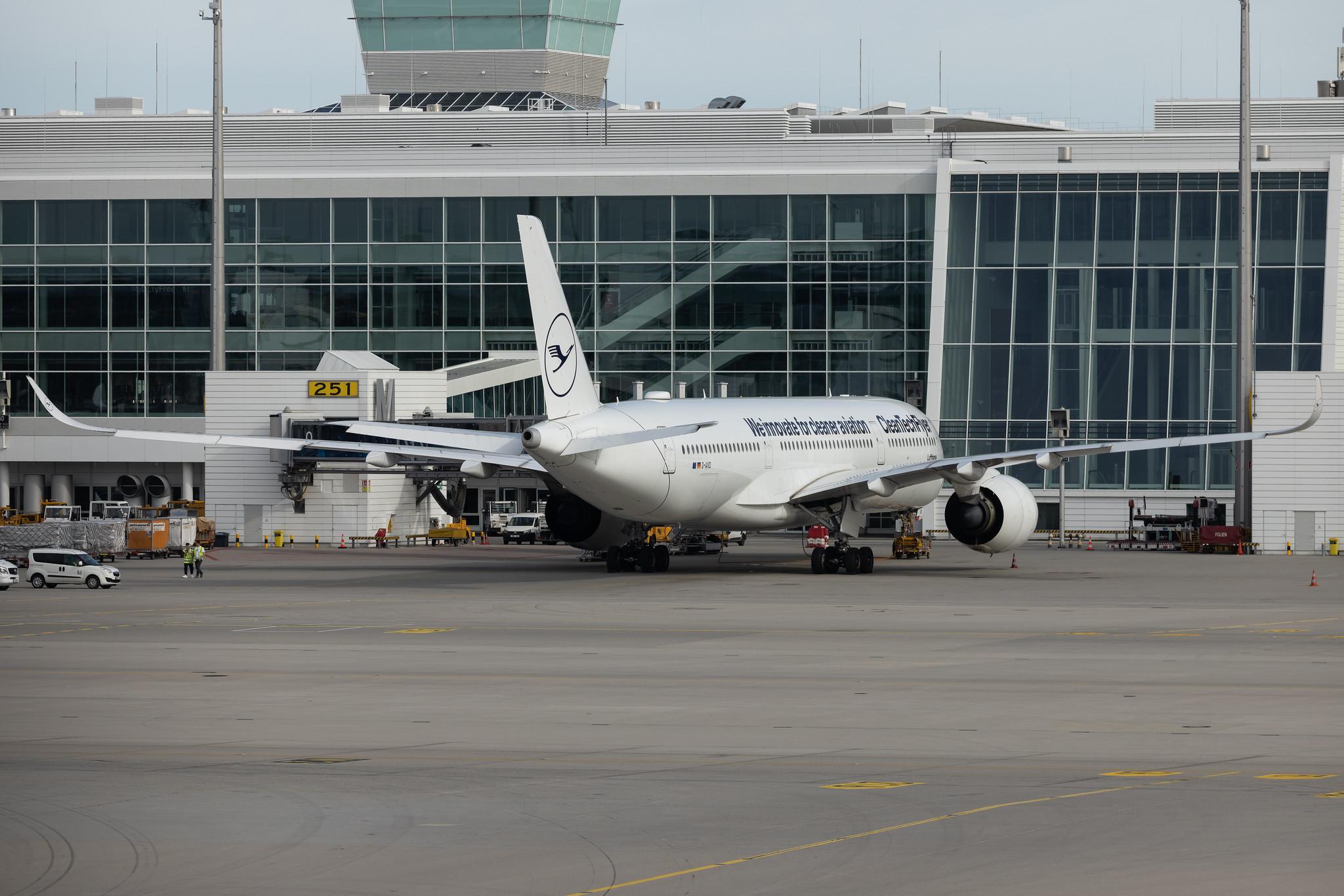 Munich Airport: Lufthansa (LH / DLH) | Livery: CleanTechFlyer Livery | Airbus A350-941 A359 | D-AIVD | MSN 280