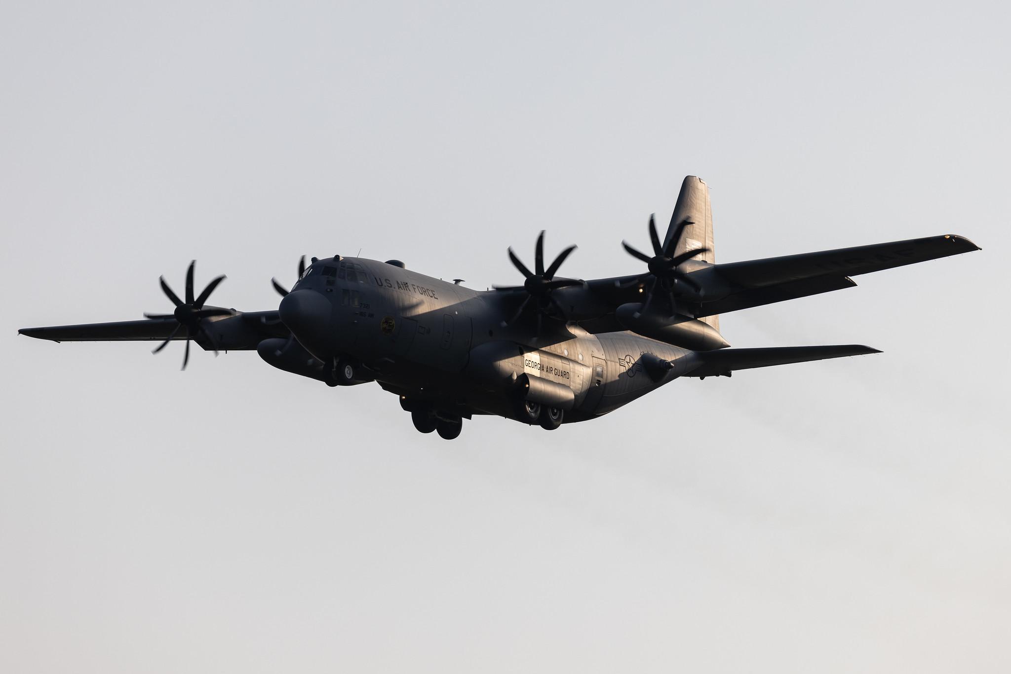 Ramstein Air Base: United States Air Force (USAF) | Lockheed C-130H Hercules (L-382) C130 | 94-7321 | MSN 382-5403