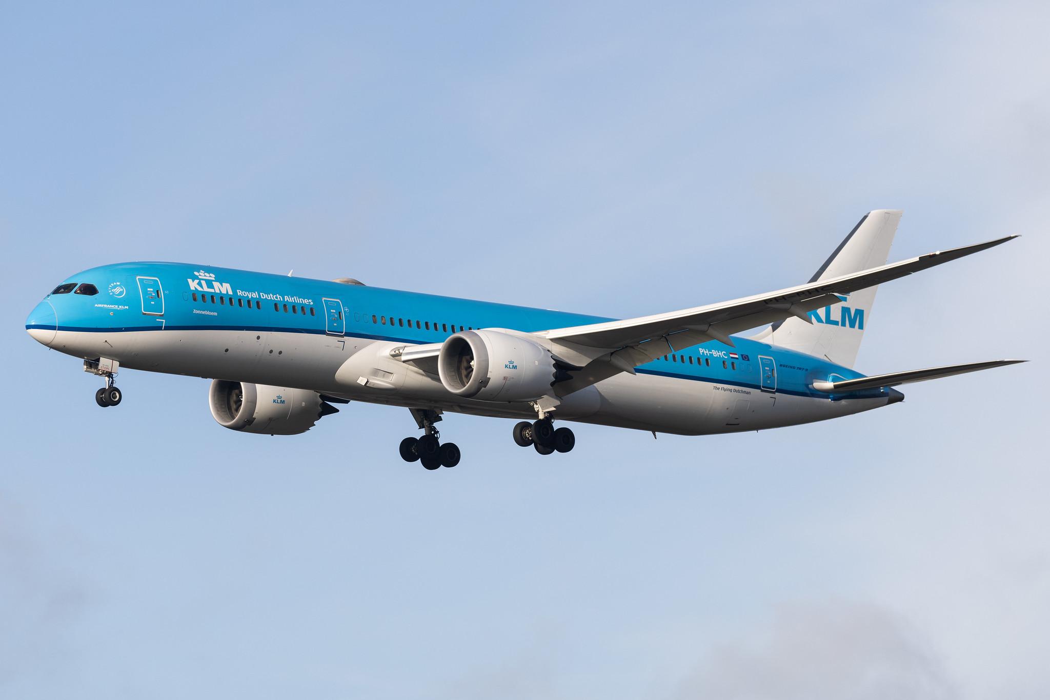 Amsterdam Schiphol: KLM (KL / KLM) | Boeing 787-9 Dreamliner B789 | PH-BHC | MSN 38760