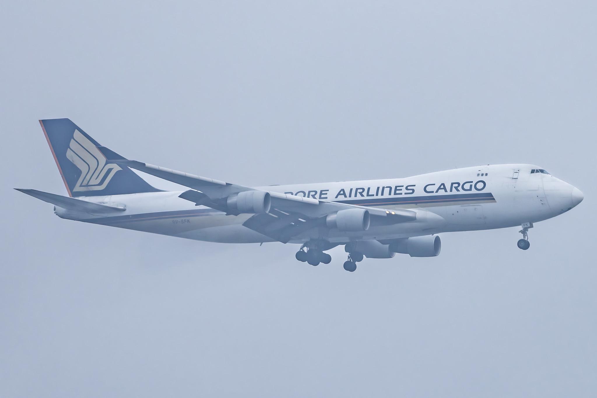 Amsterdam Schiphol: Singapore Airlines Cargo (SQ / SIA) | Operator: Singapore Airlines |  Boeing 747-412F(SCD) B744 | 9V-SFK | MSN 28030