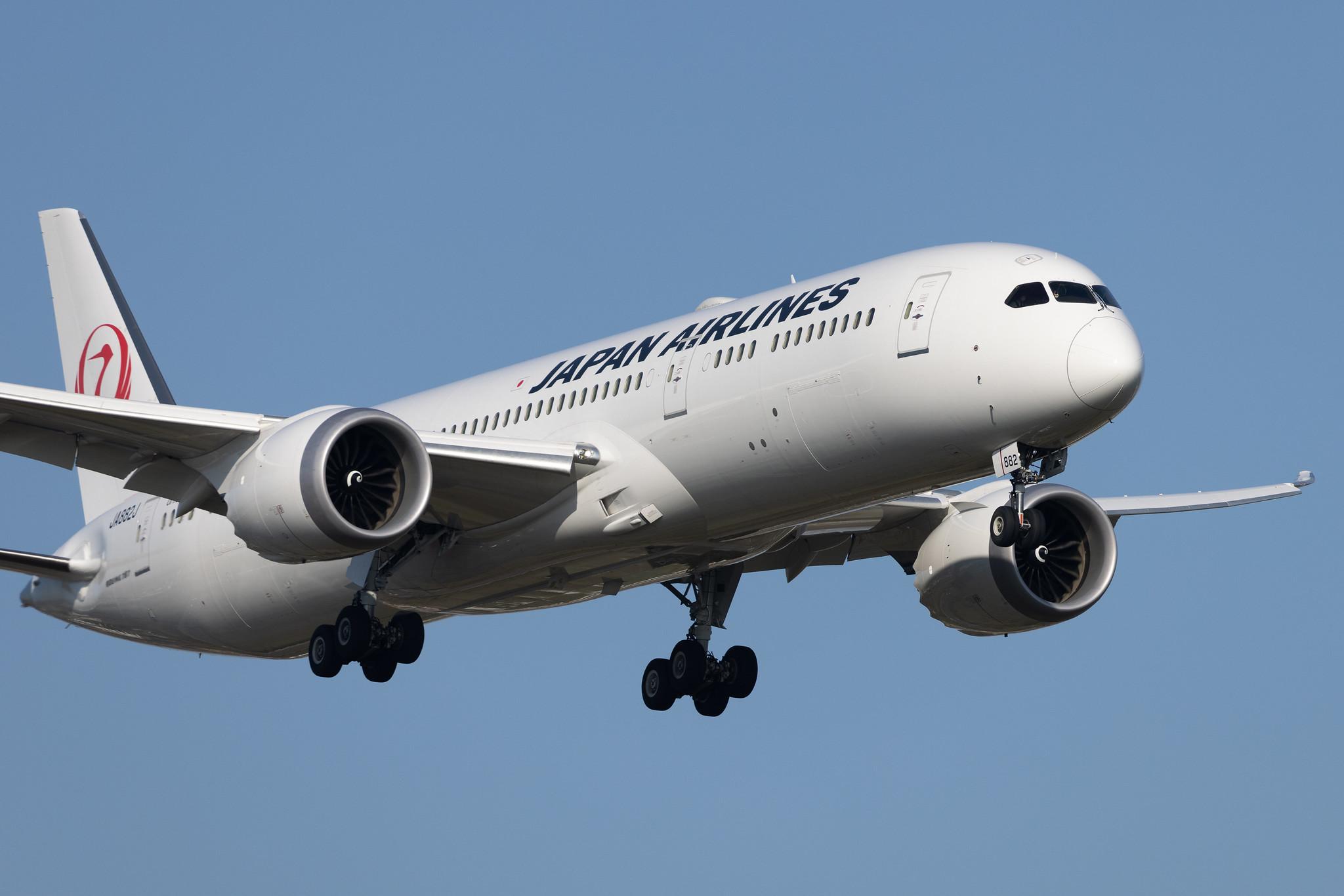 London Heathrow: Japan Airlines (JL / JAL) |  Boeing 787-9 Dreamliner B789 | JA882J | MSN 66515