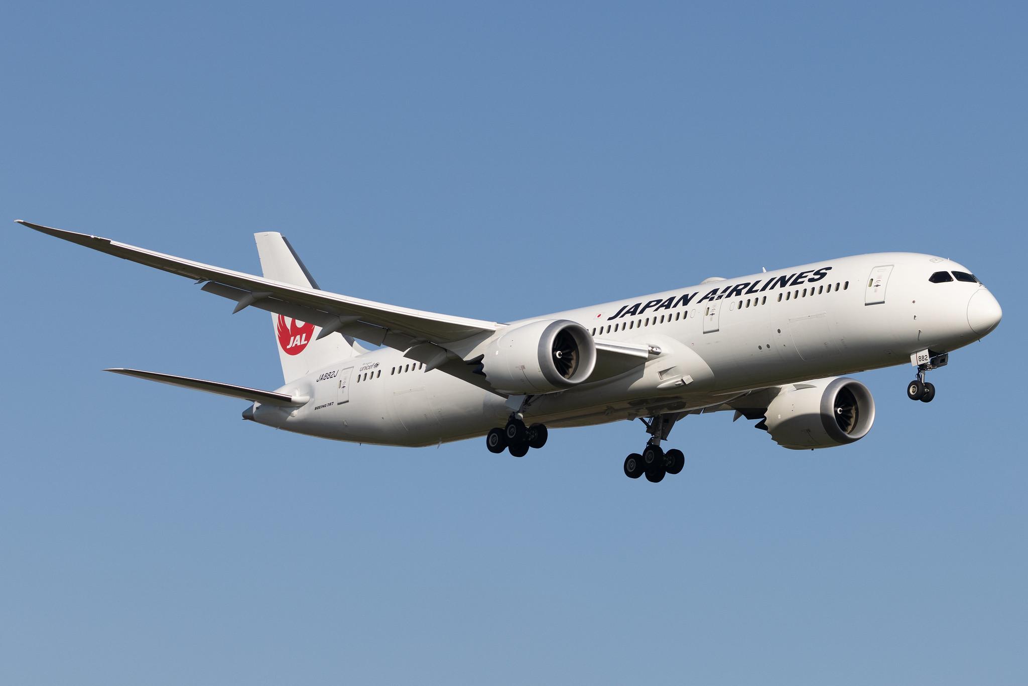 London Heathrow: Japan Airlines (JL / JAL) |  Boeing 787-9 Dreamliner B789 | JA882J | MSN 66515