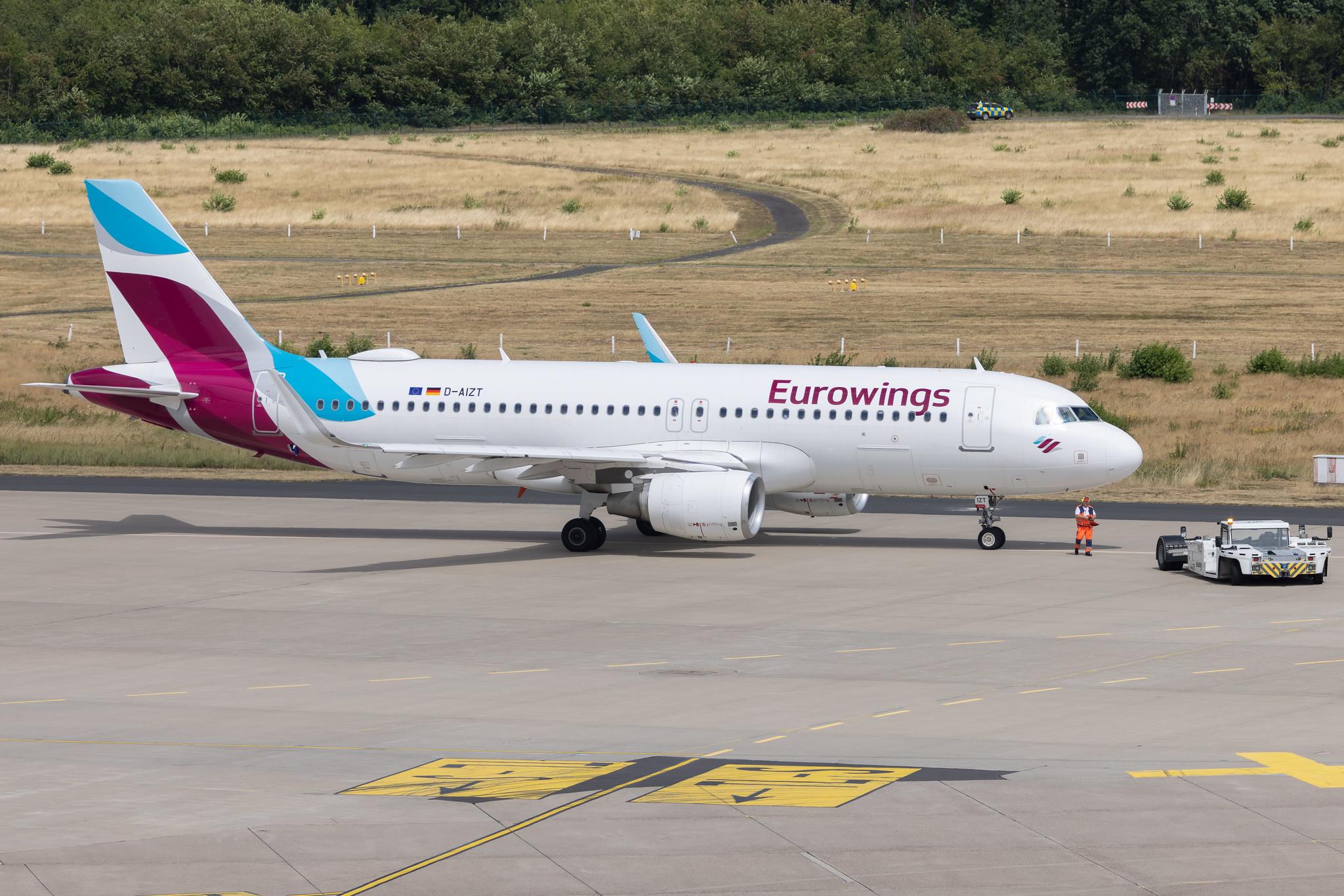 Köln Bonn Airport: Eurowings (EW / EWG) | Airbus A320-214 A320 | D-AIZT | MSN 5601