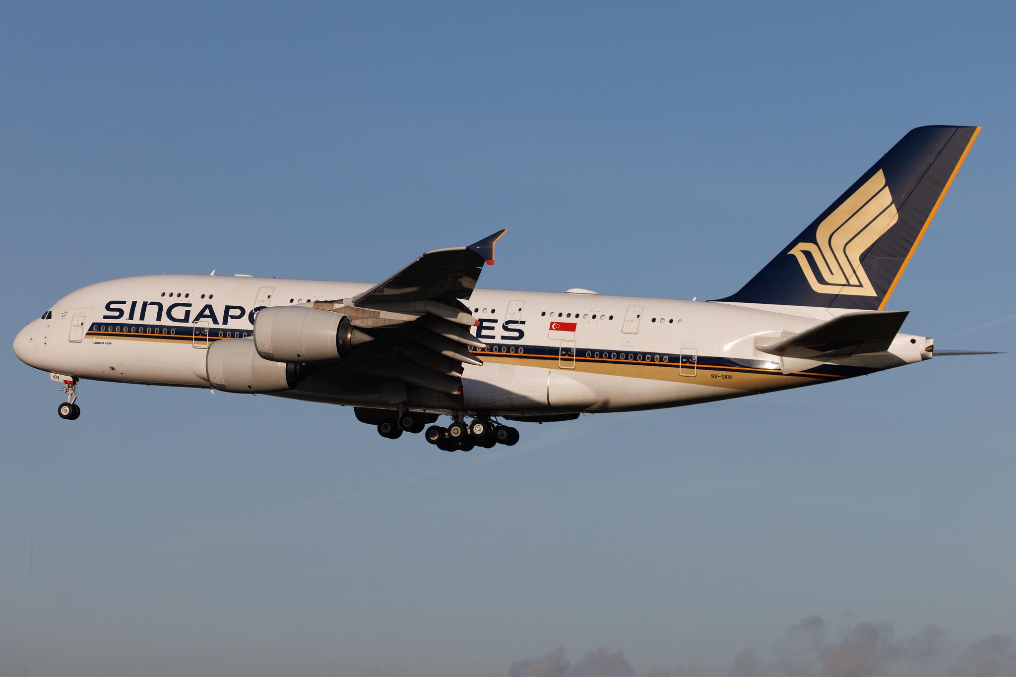 Frankfurt Airport: Singapore Airlines (SQ / SIA) |  Airbus A380-841 A388 | 9V-SKN | MSN 071