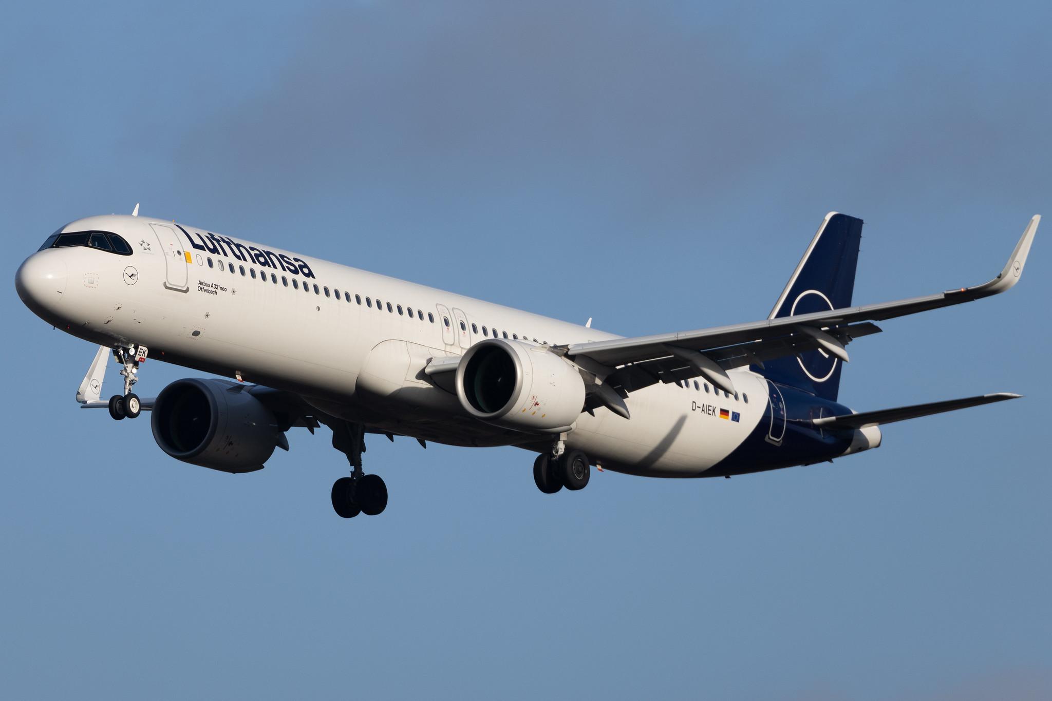 Frankfurt Airport: Lufthansa (LH / DLH) | Airbus A321-271NX A21N | D-AIEK | MSN 10583