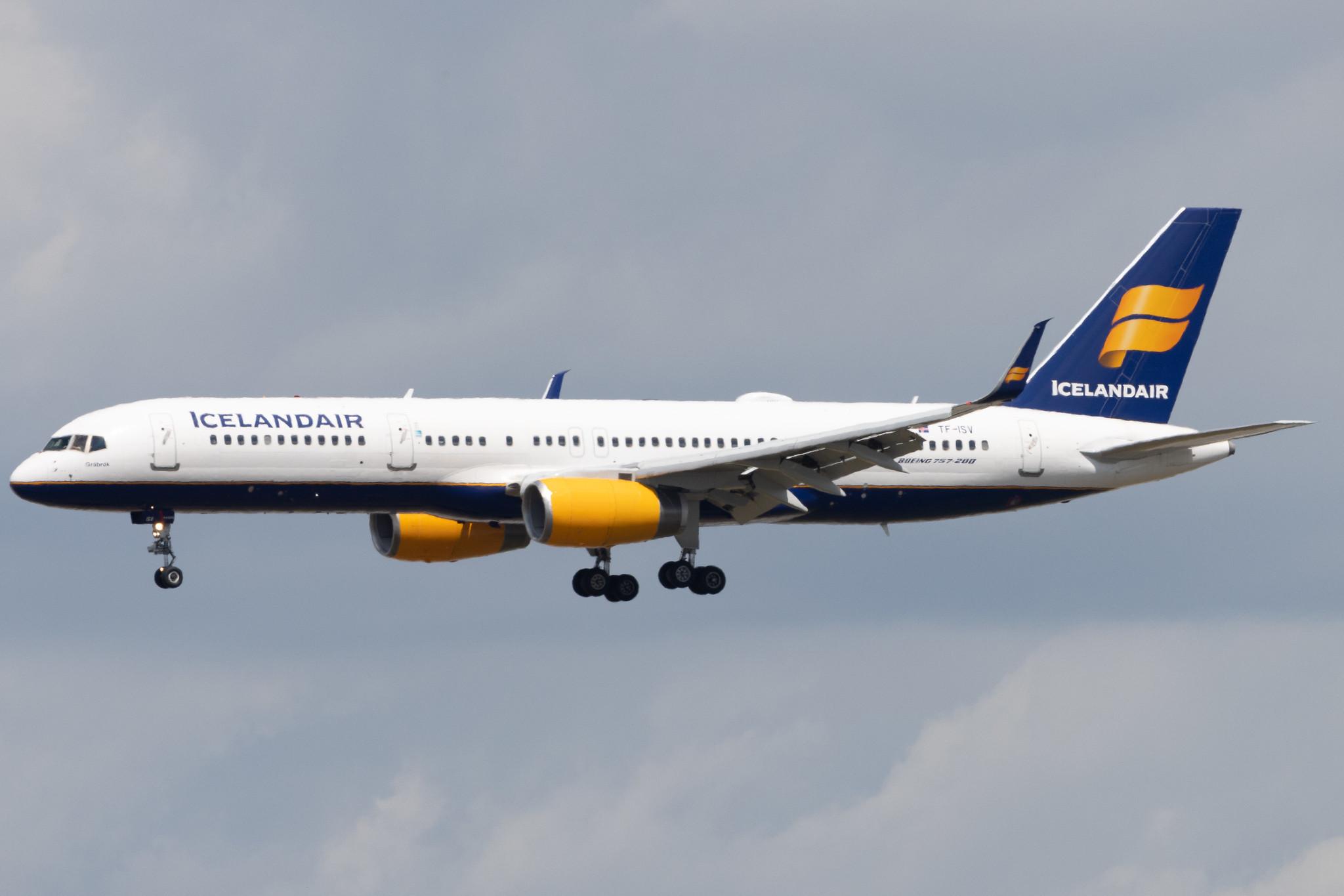 Frankfurt Airport: Icelandair (FI / ICE) | Boeing 757-256 B752 | TF-ISV | MSN 26247