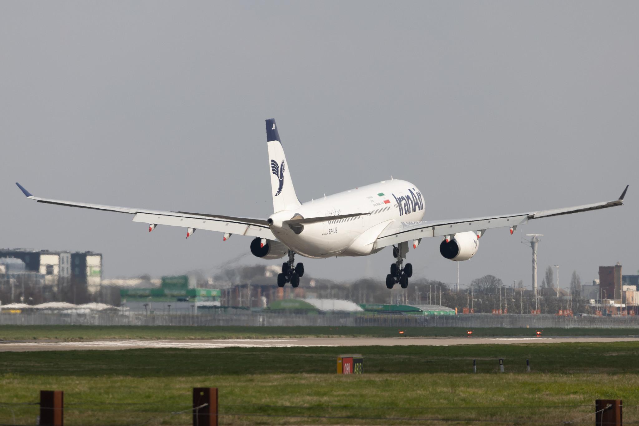 London Heathrow: Iran Air (IR / IRA) | Airbus A330-243 A332 | EP-IJB | MSN 1586