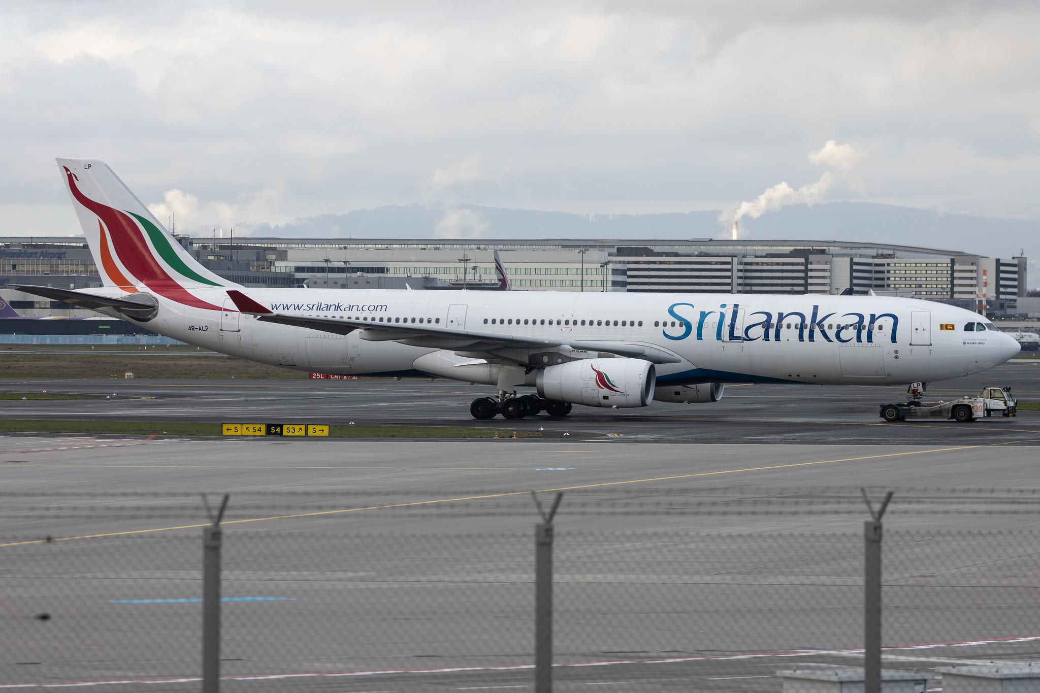 Frankfurt Airport: SriLankan Airlines (UL / ALK) | Airbus A330-343 A333 | 4R-ALP | MSN 1669