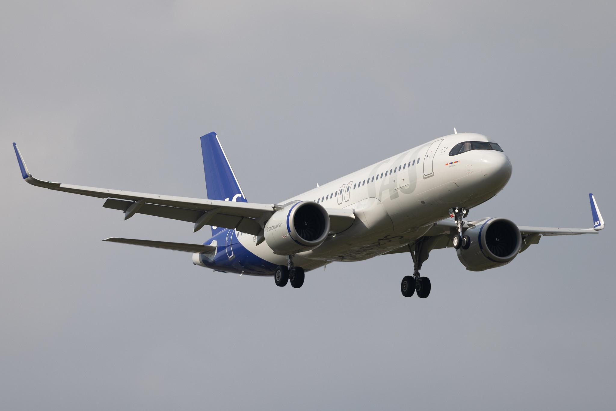 London Heathrow: SAS (SK / SAS) | Operator: SAS Connect | Airbus A320-251N A20N | EI-SIJ | MSN 10752